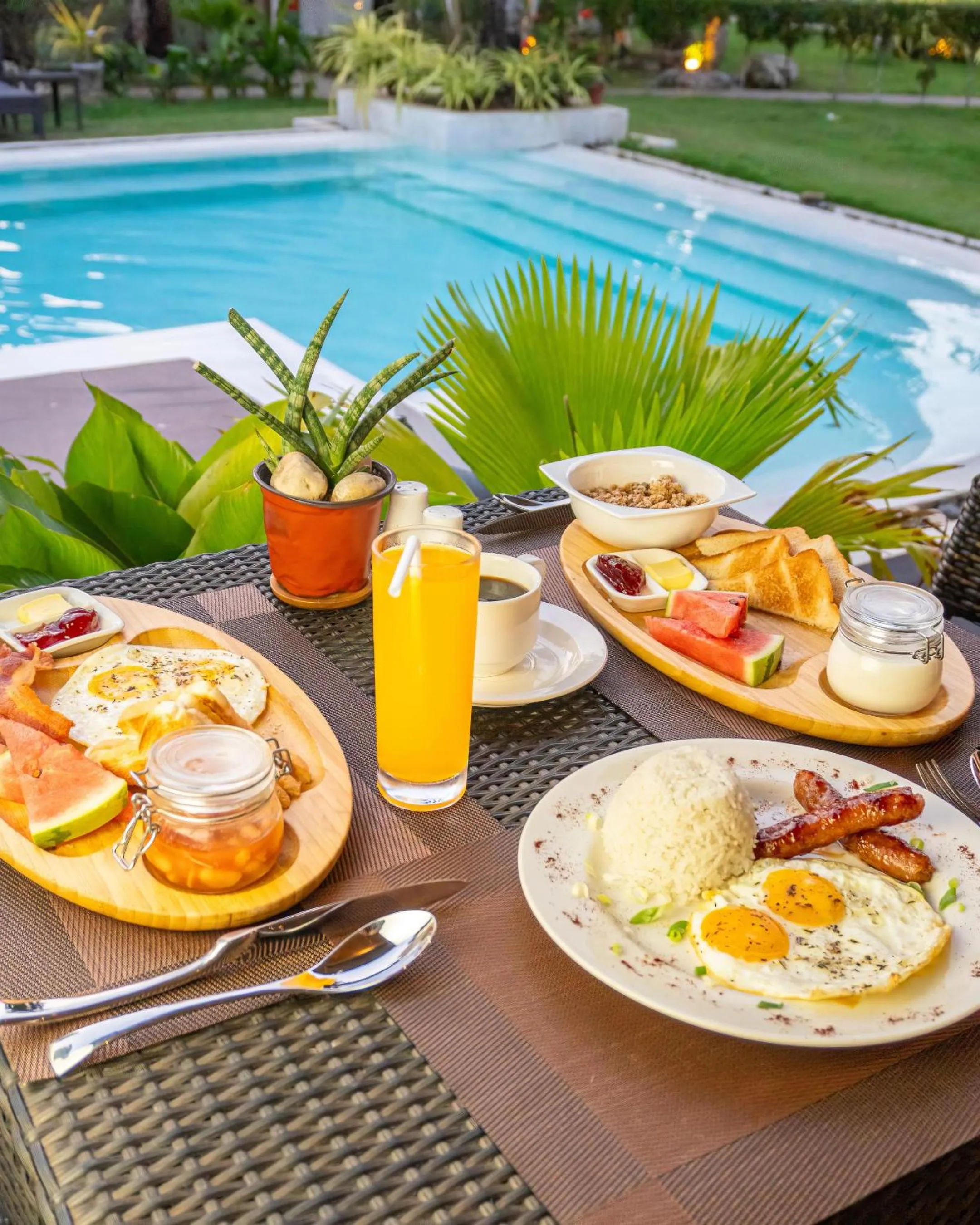 Breakfast in Villa Kasadya