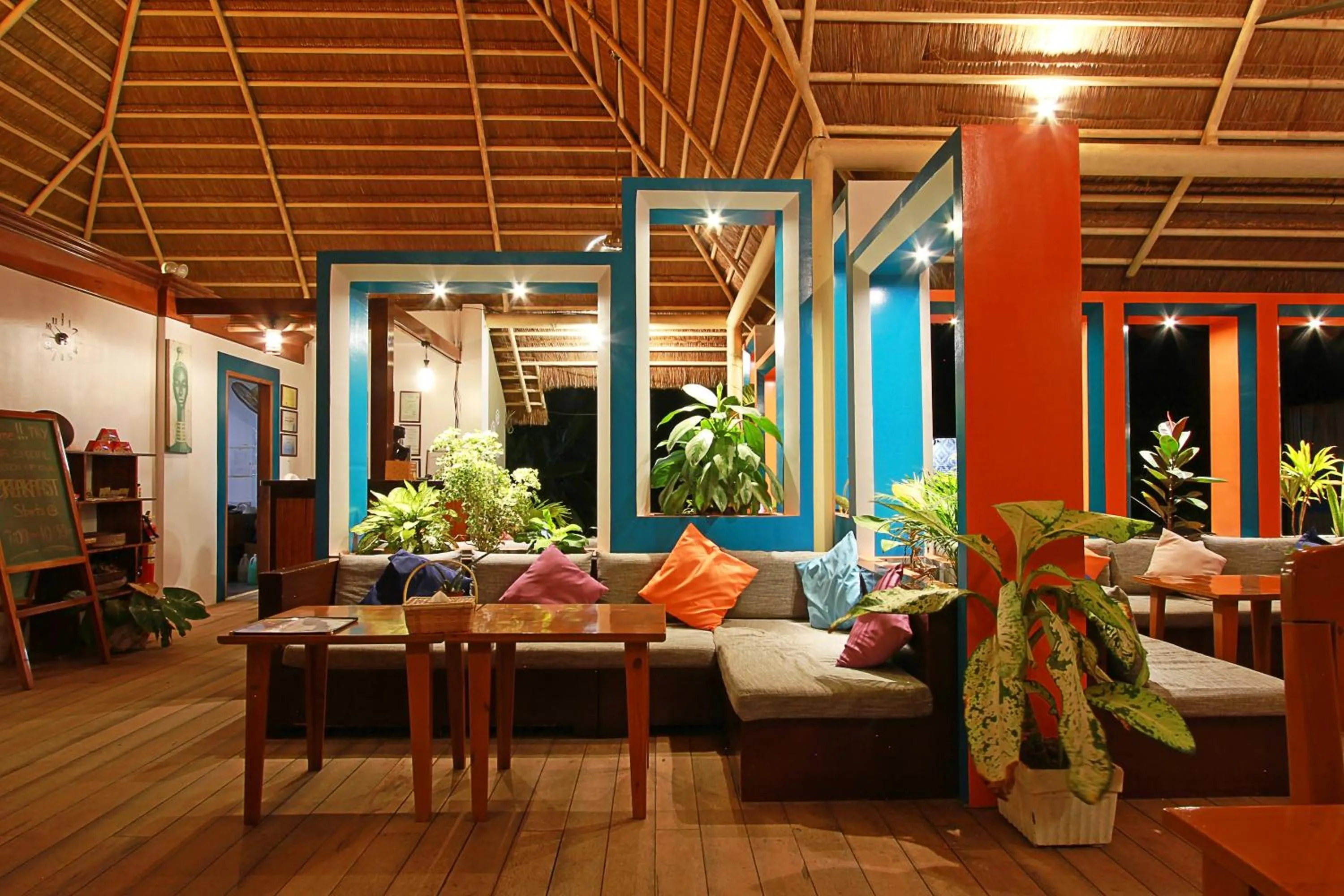 Restaurant/places to eat in Villa Kasadya