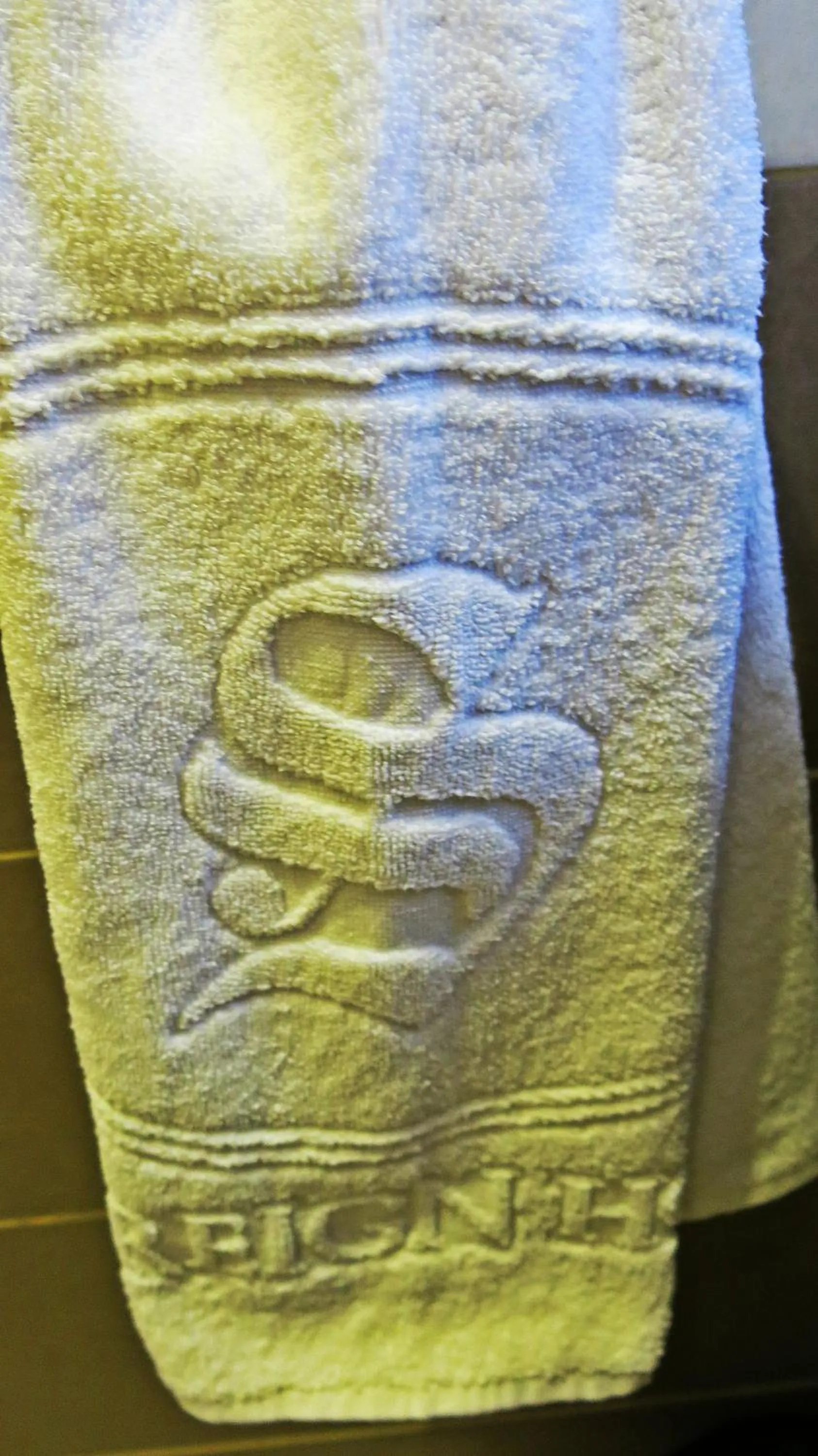 Bathroom in Sovereign Hotel