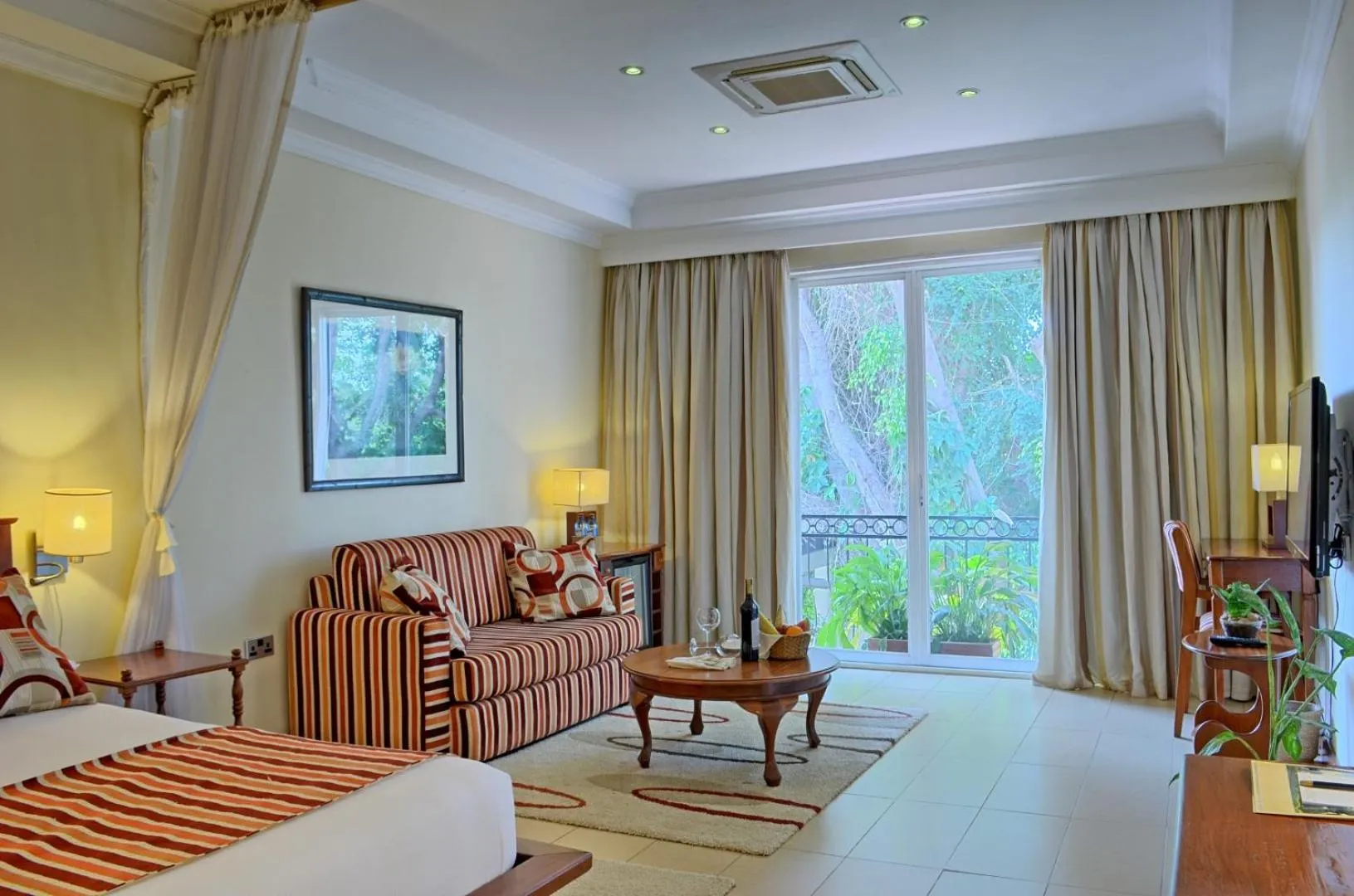 Bed in Sovereign Hotel