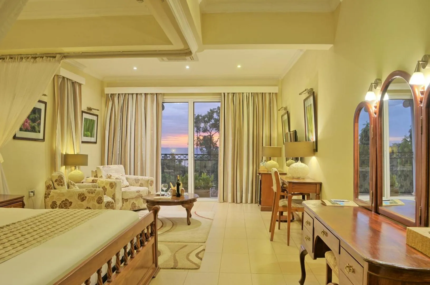 Bed in Sovereign Hotel