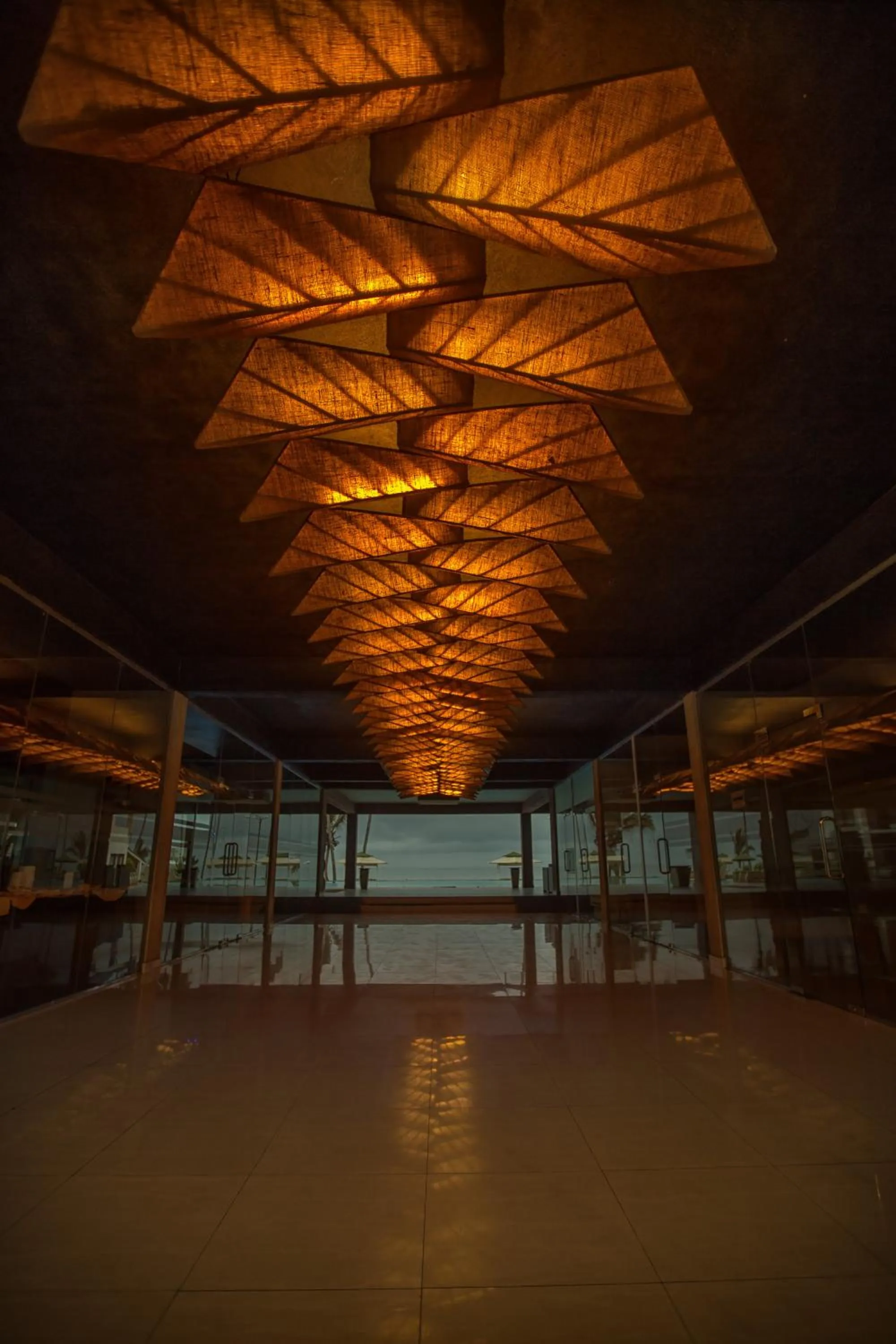 Avenra Beach Hikkaduwa