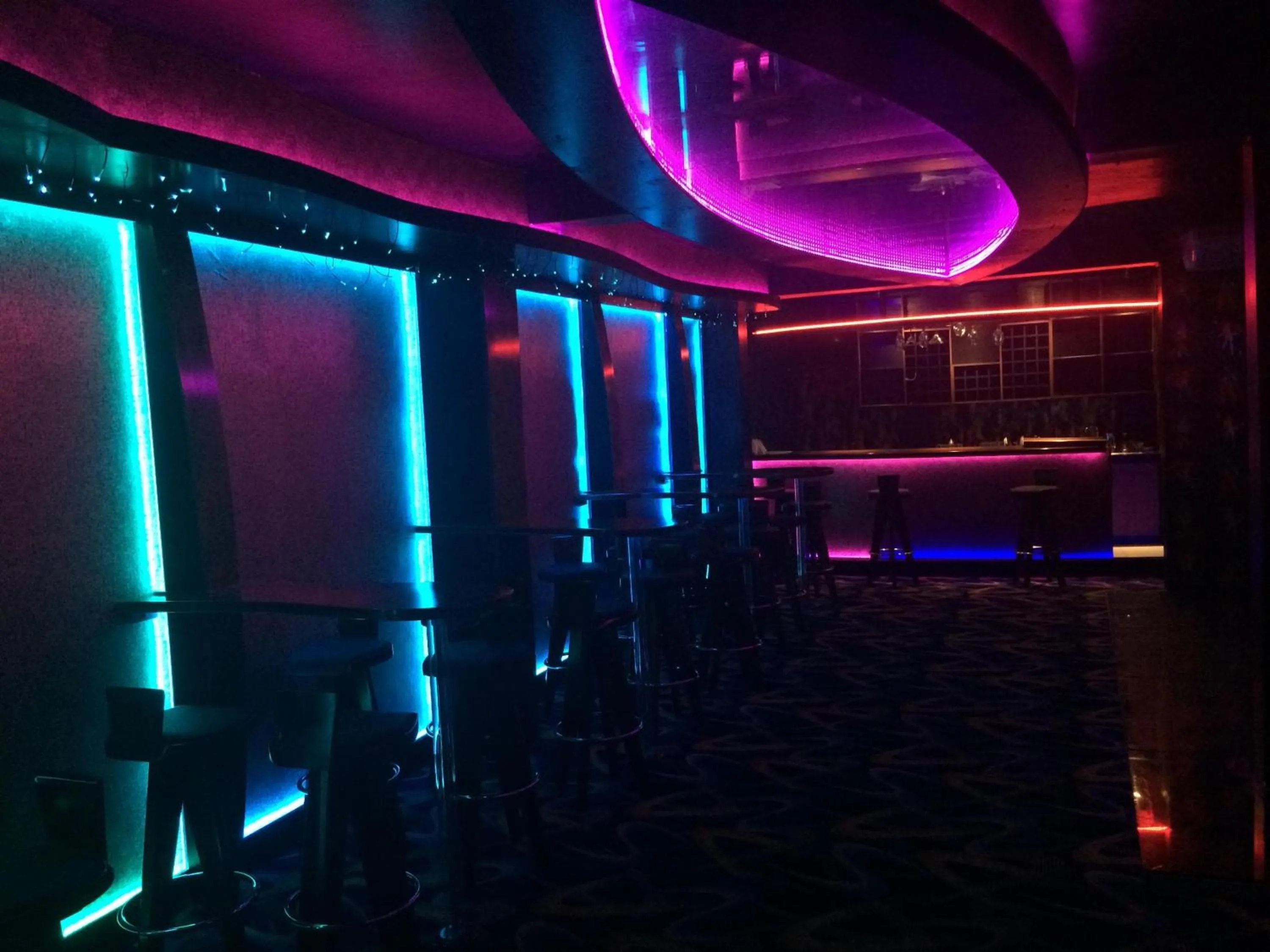 Night in Avenra Beach Hikkaduwa