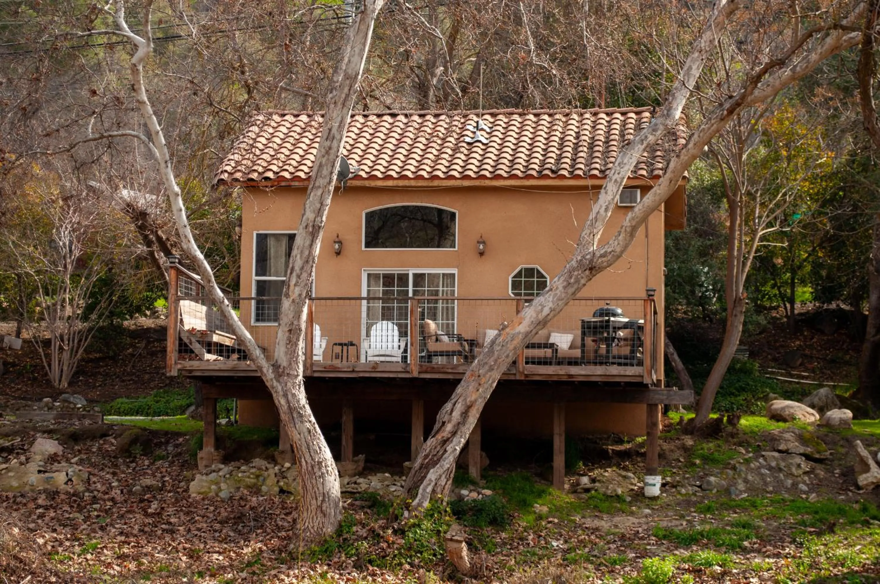 Balcony/Terrace in Sequoia River Front Cabins