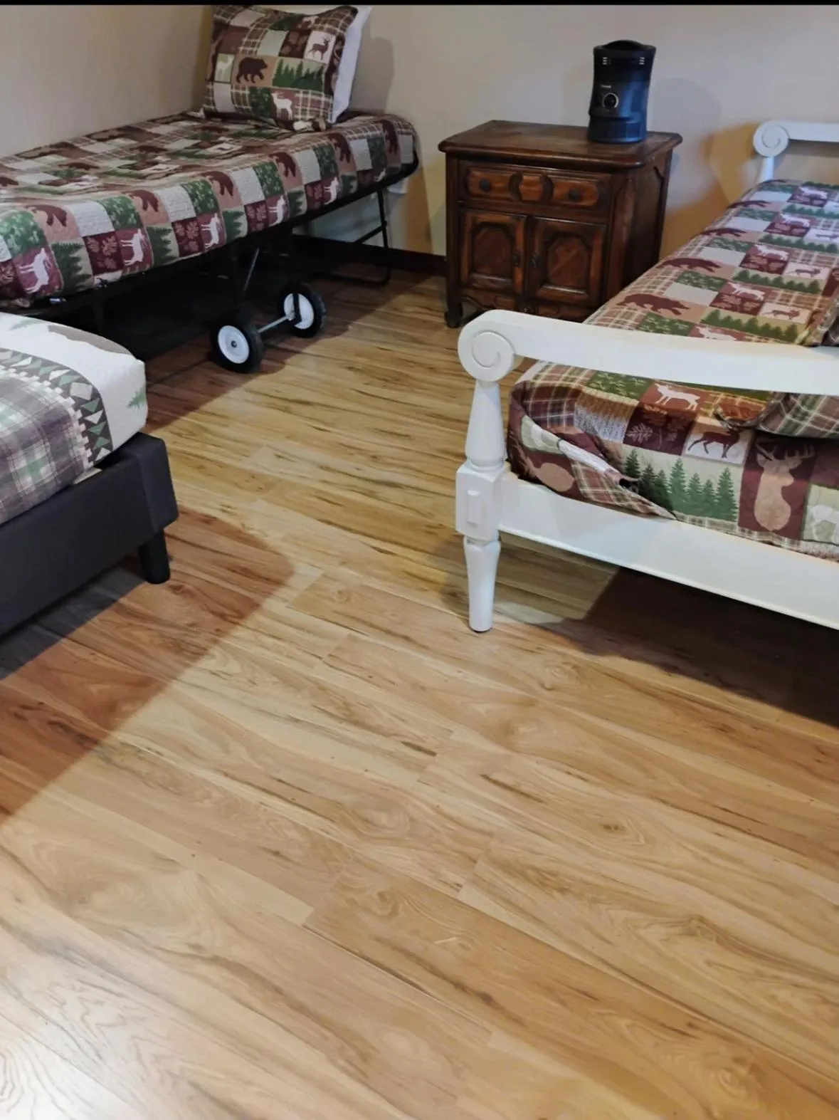 Bed in Sequoia River Front Cabins