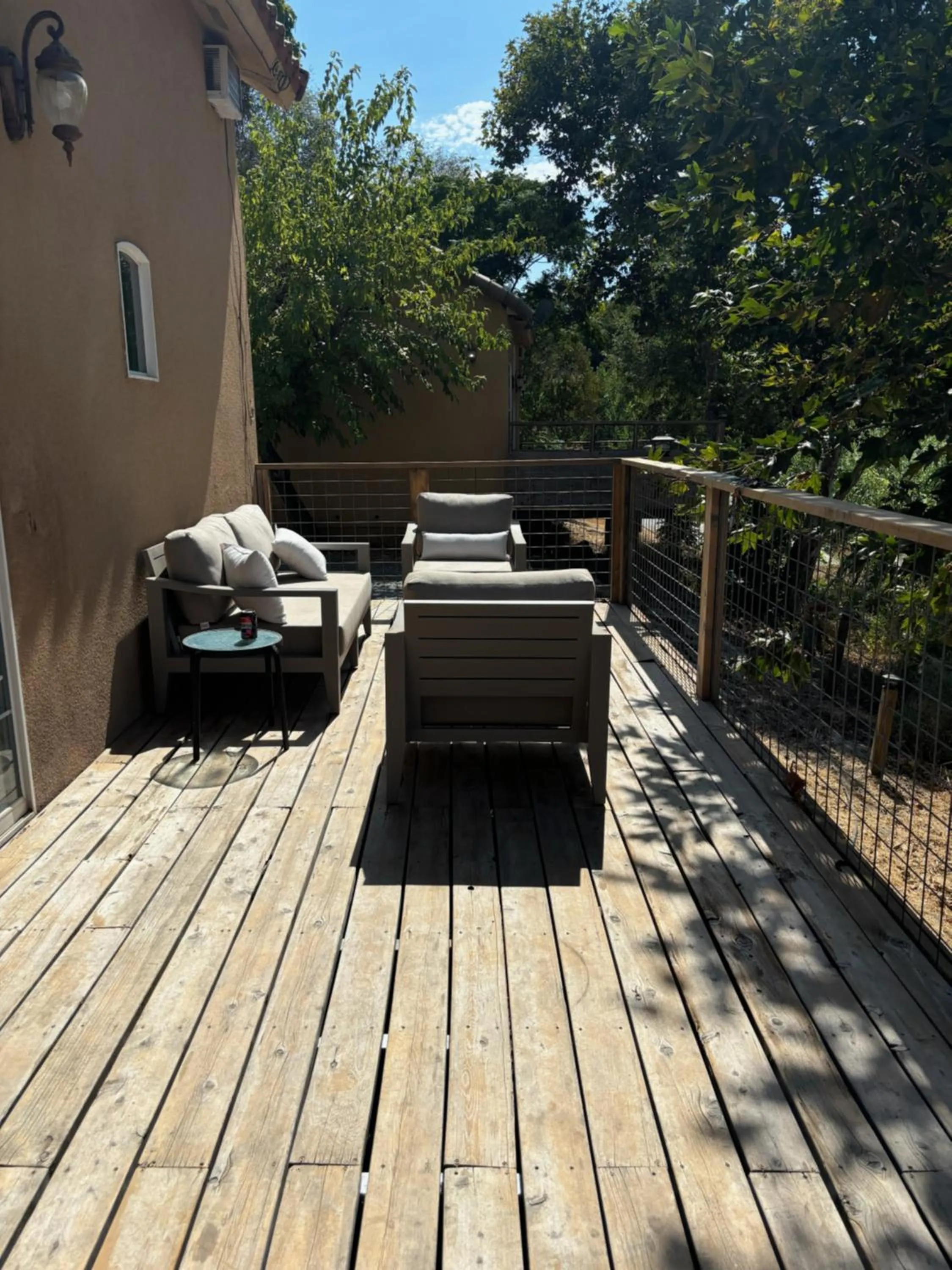 Sequoia River Front Cabins