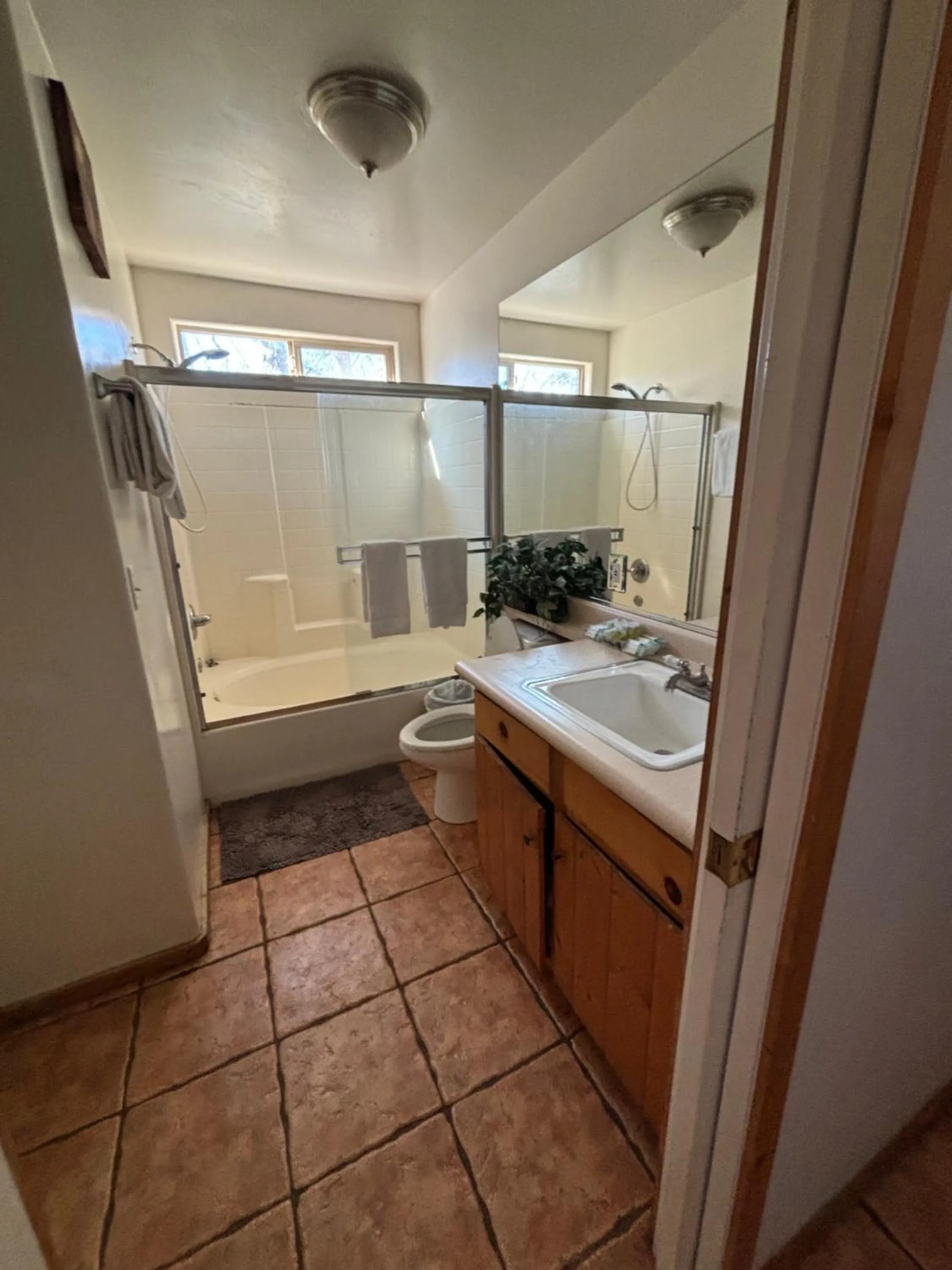 Sequoia River Front Cabins