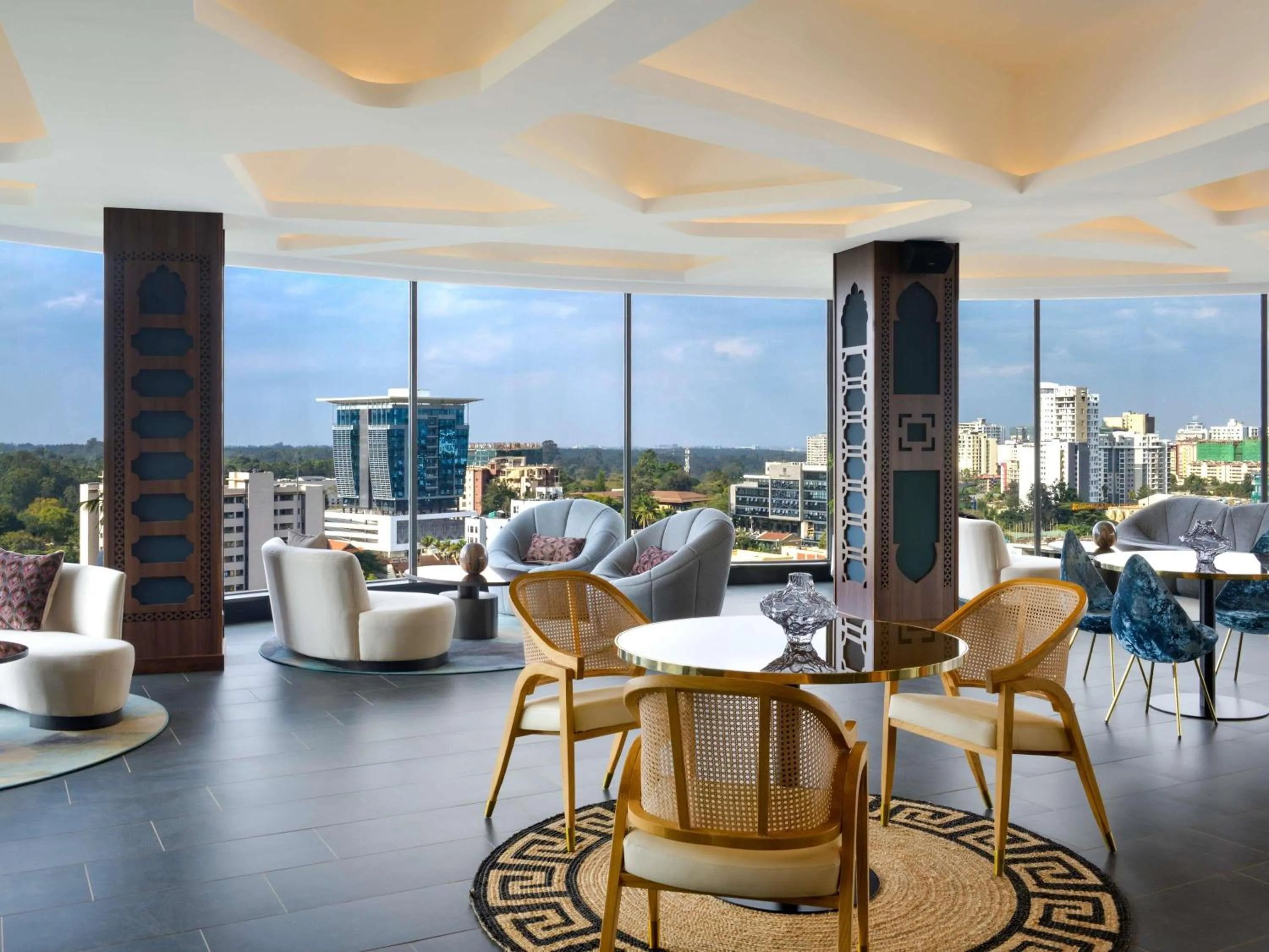 Restaurant/places to eat in Novotel Nairobi Westlands