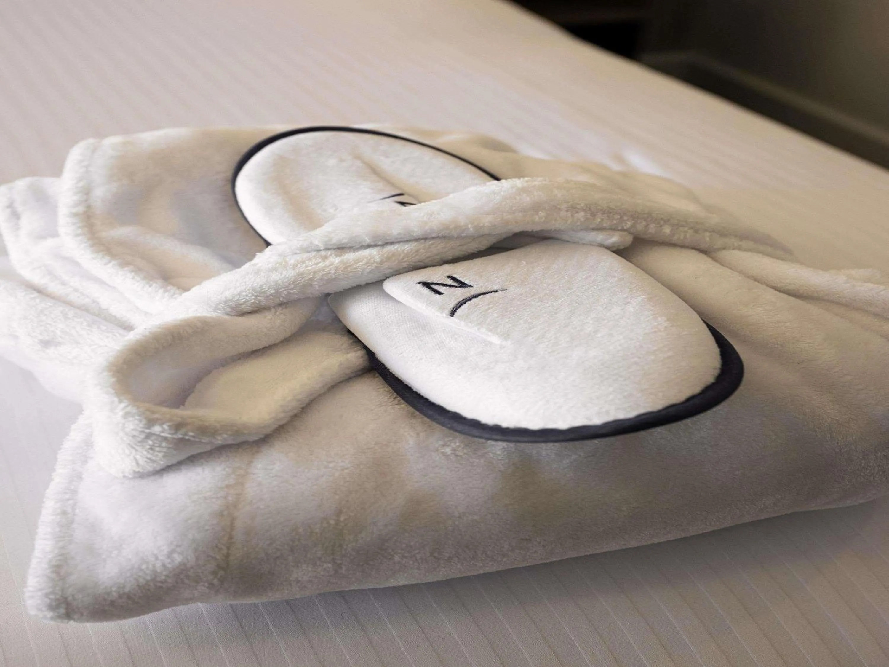 Bedroom, Bed in Novotel Nairobi Westlands