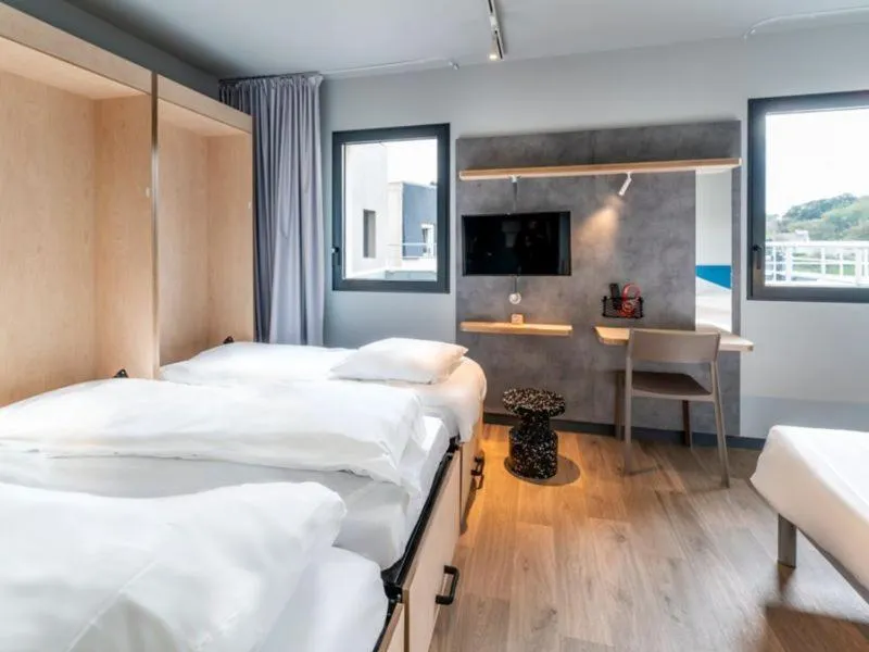 Bed in ibis budget Morlaix