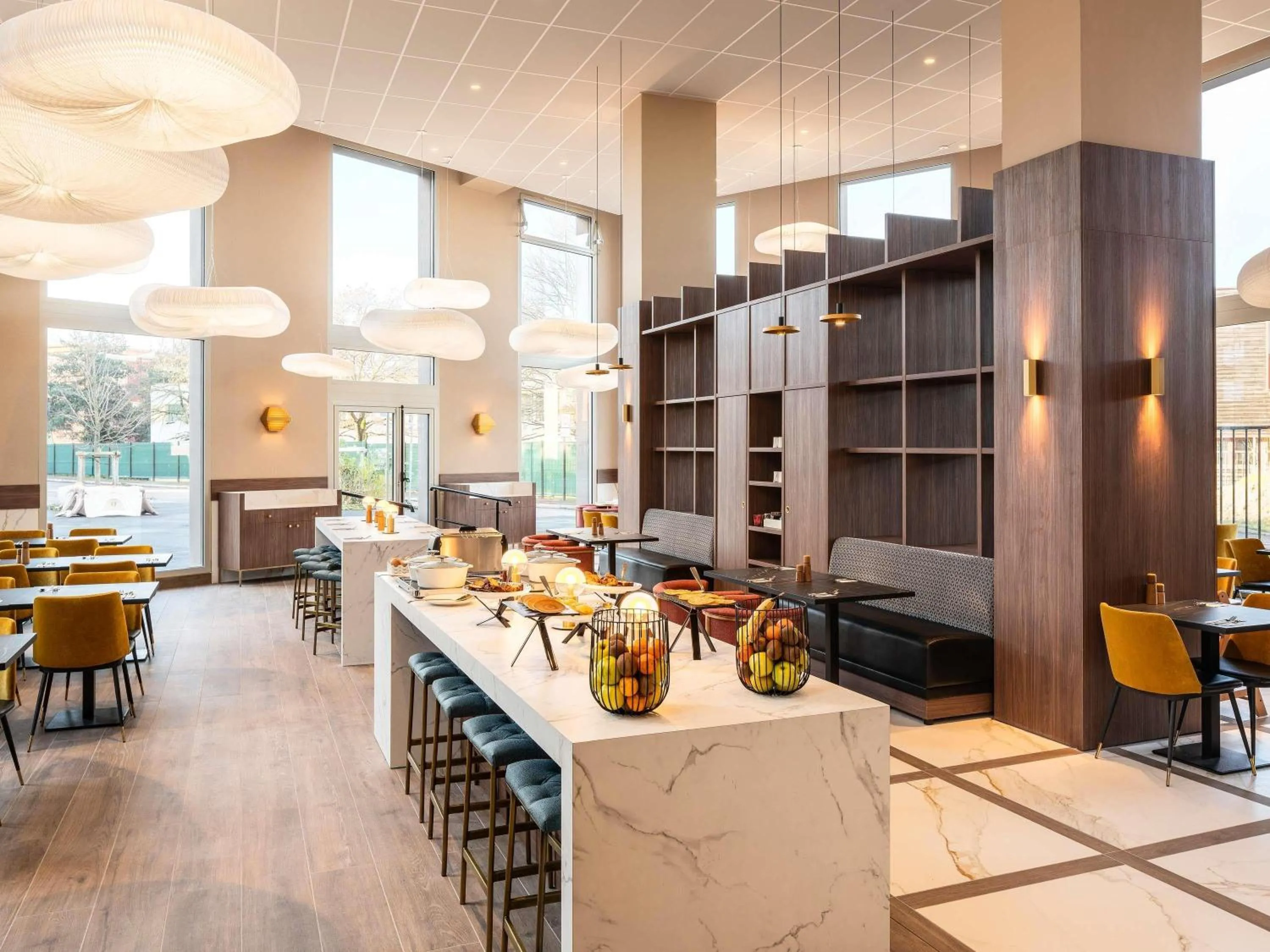 Breakfast in Mercure Achères St Germain en Laye