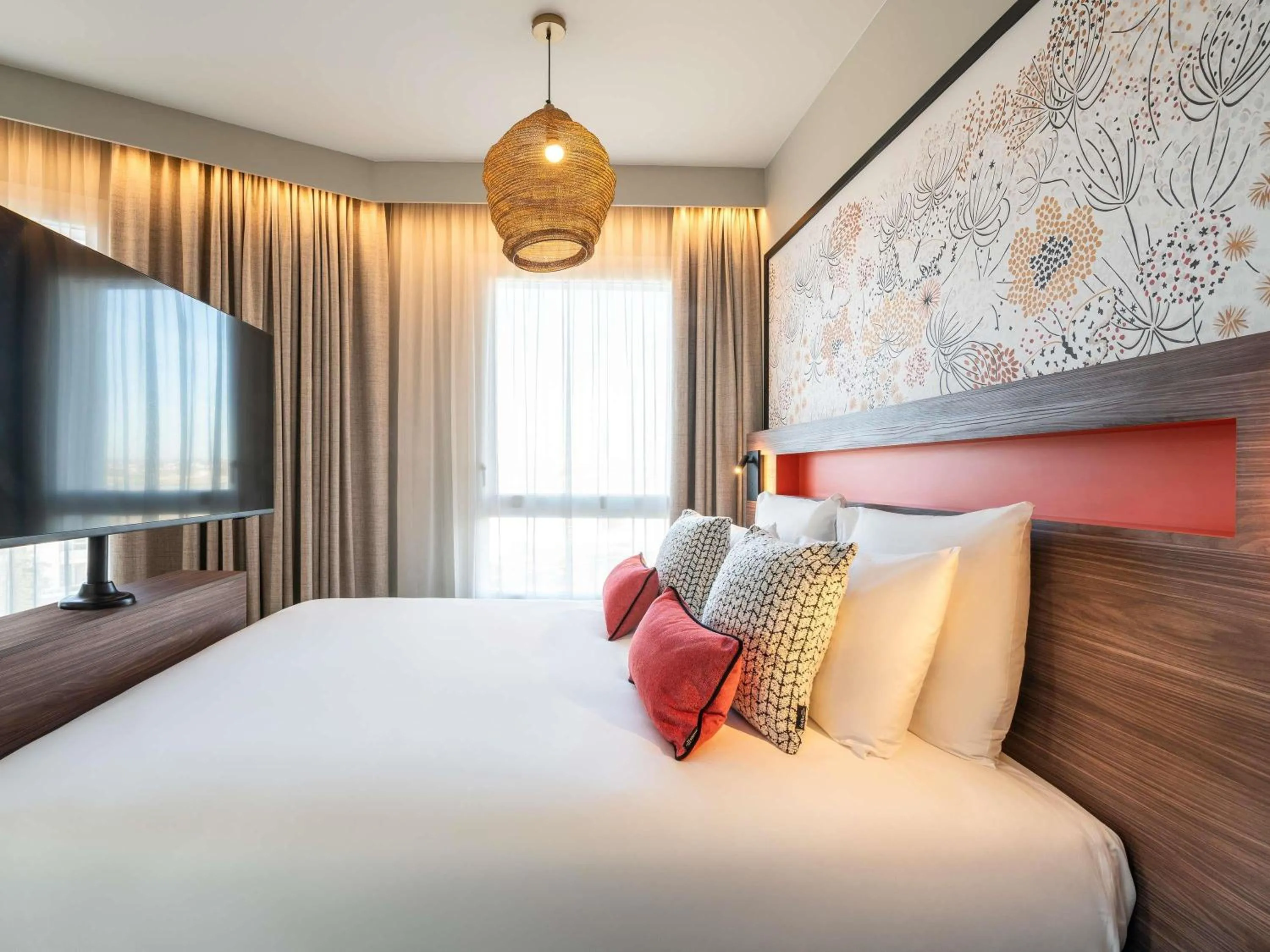 Bedroom, Bed in Mercure Achères St Germain en Laye