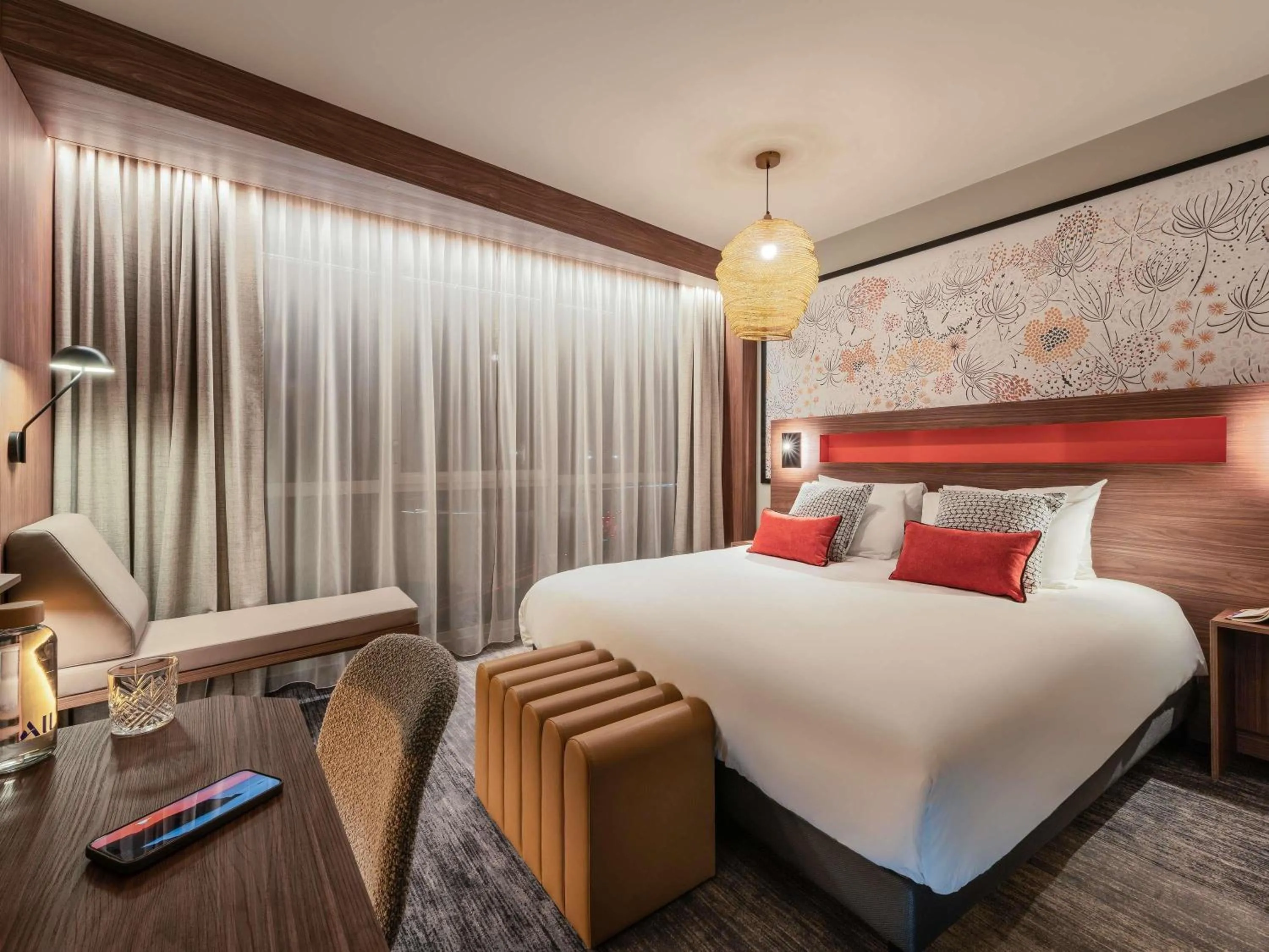 Bedroom, Bed in Mercure Achères St Germain en Laye