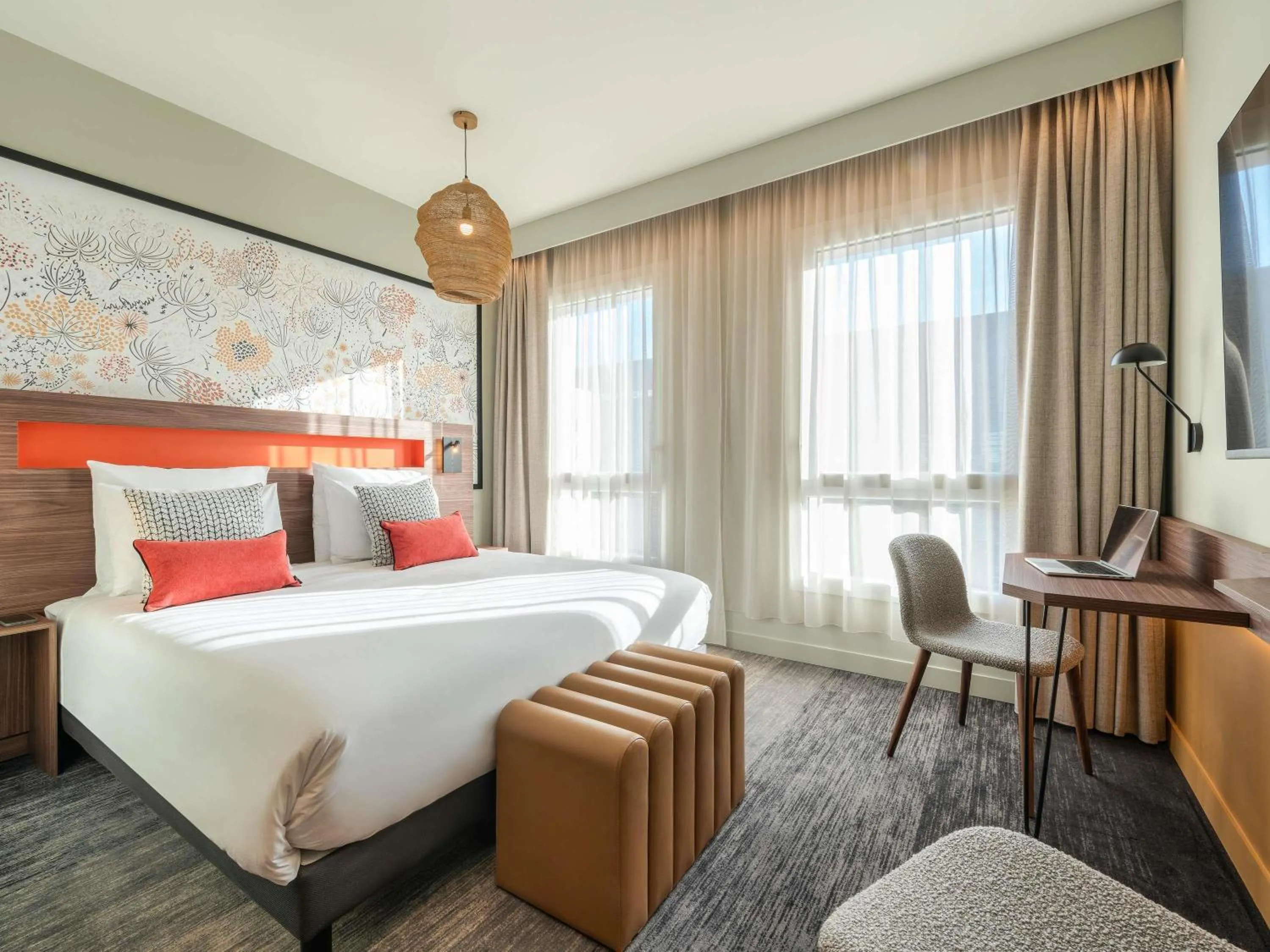 Bedroom, Bed in Mercure Achères St Germain en Laye