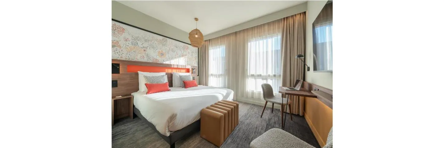 Bed in Mercure Achères St Germain en Laye