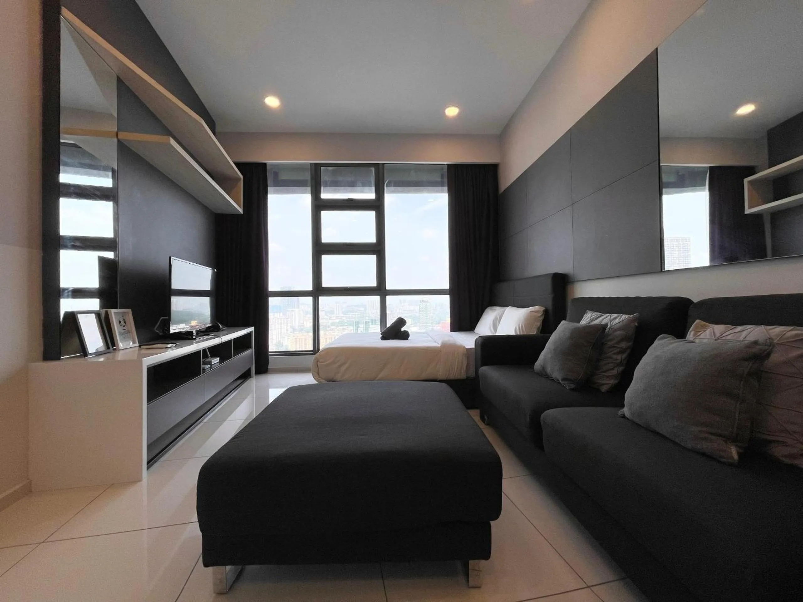 Bed in The Robertson-Bukit Bintang by PILLOWTALKS