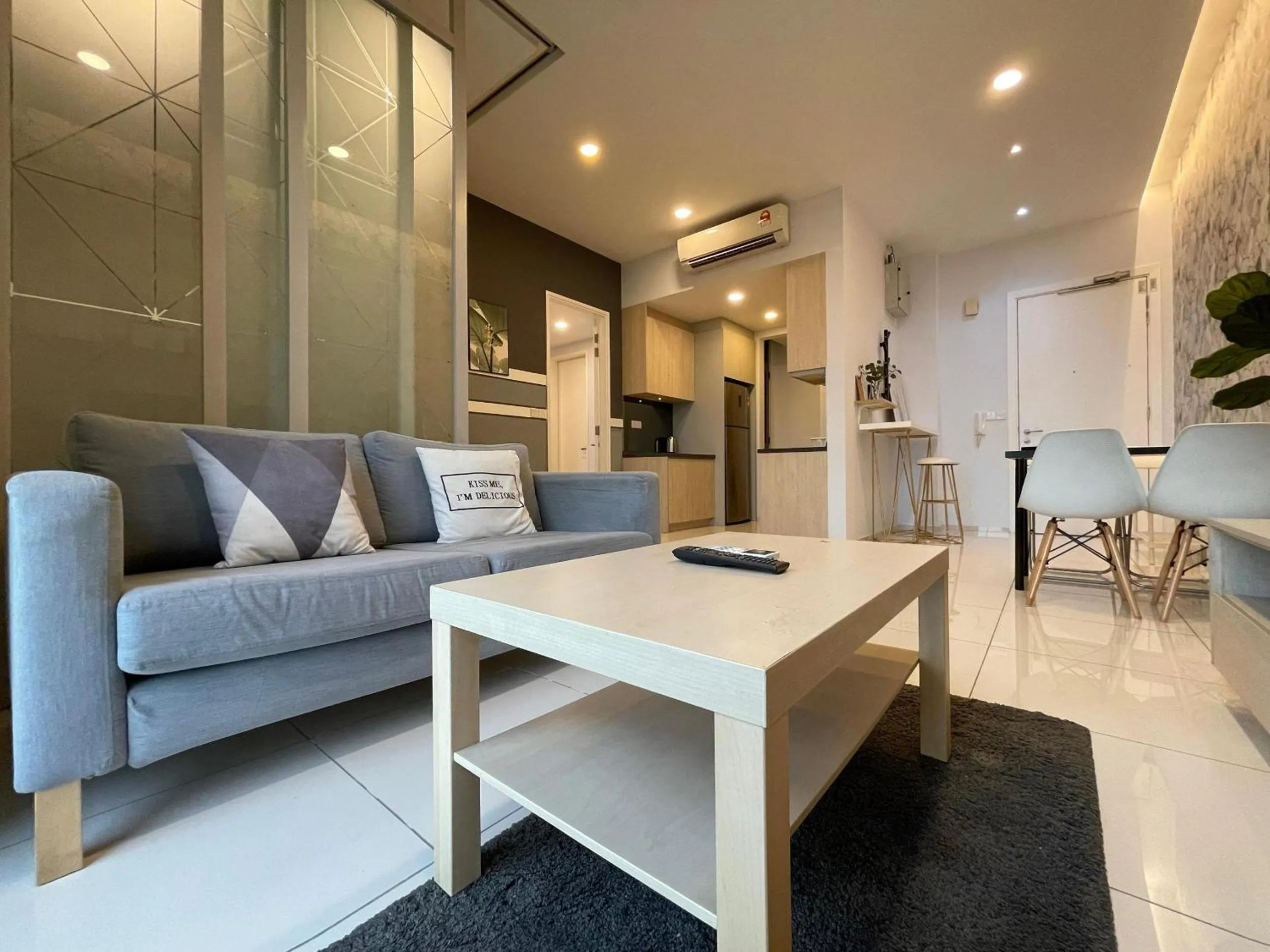 The Robertson-Bukit Bintang by PILLOWTALKS