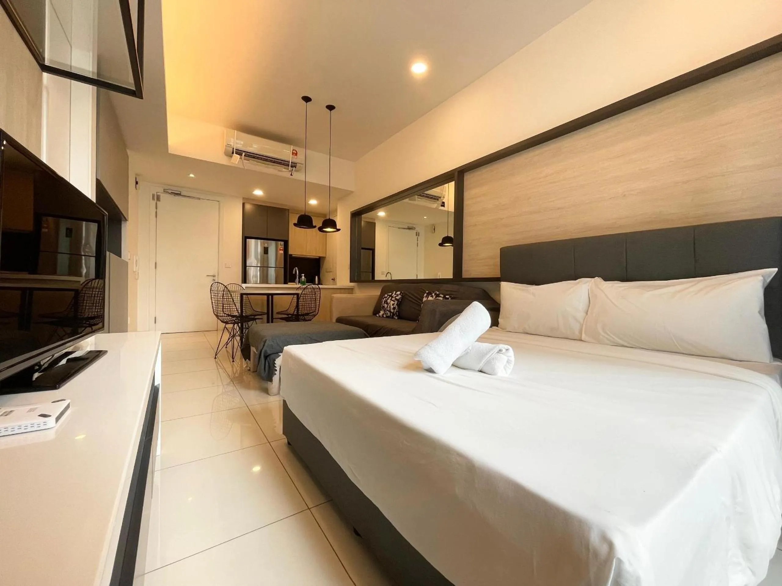 Bed in The Robertson-Bukit Bintang by PILLOWTALKS