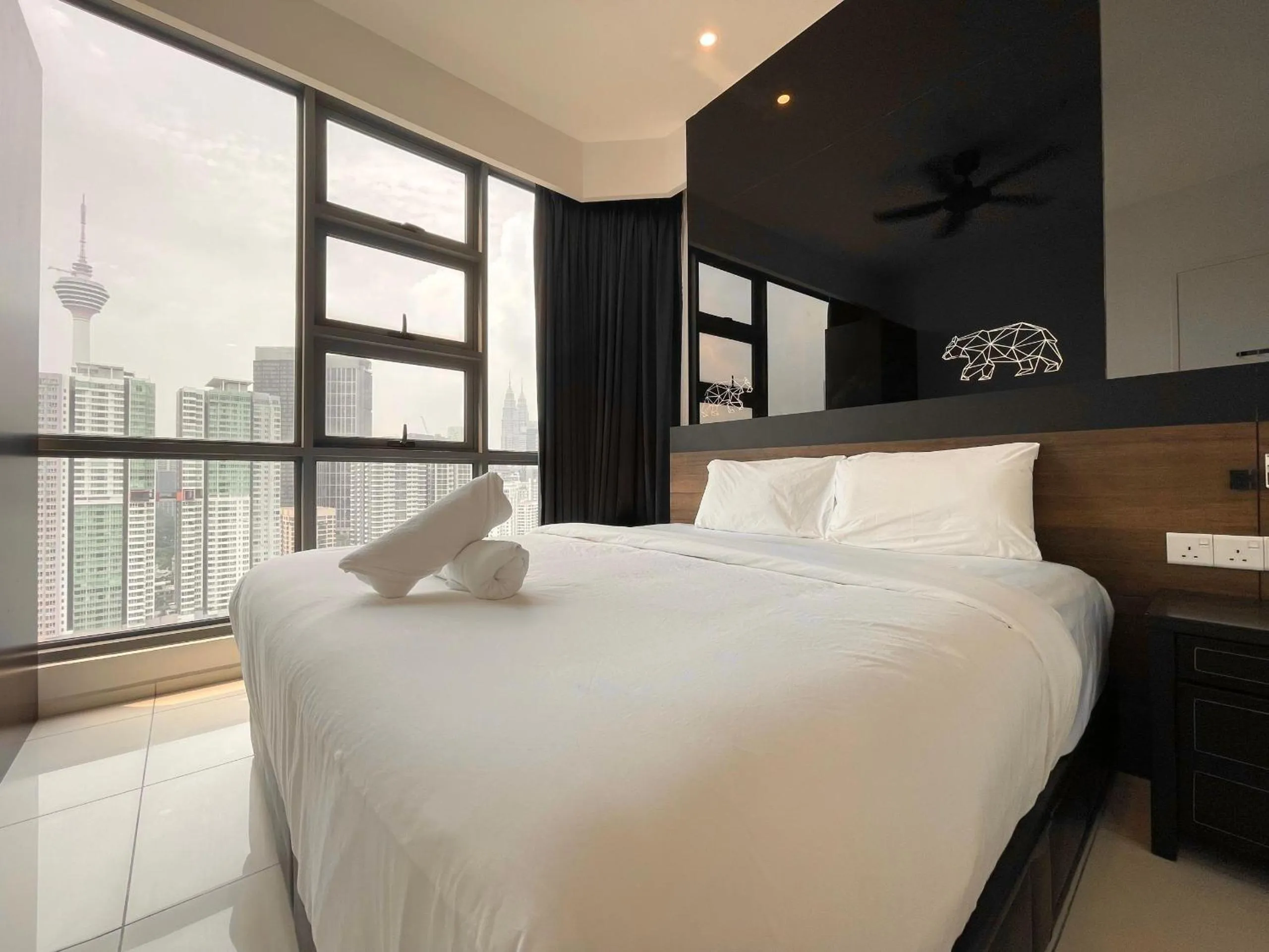Bed in The Robertson-Bukit Bintang by PILLOWTALKS