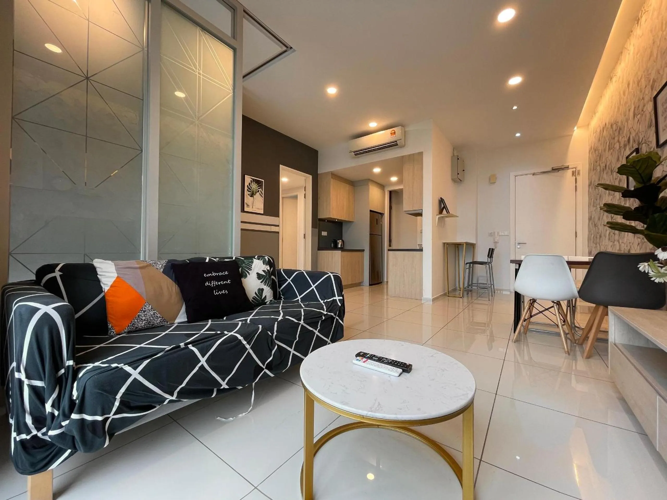 The Robertson-Bukit Bintang by PILLOWTALKS