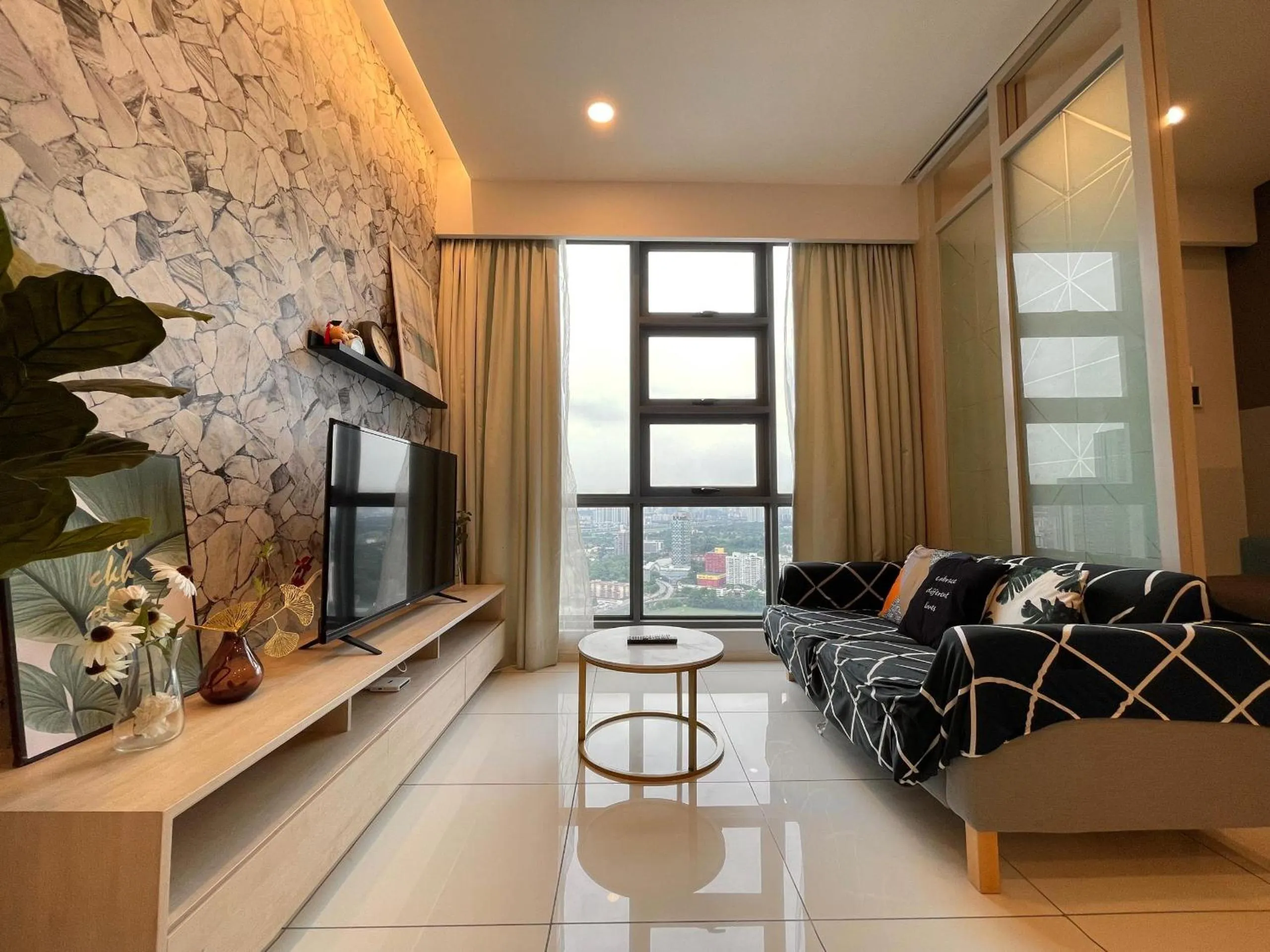 The Robertson-Bukit Bintang by PILLOWTALKS