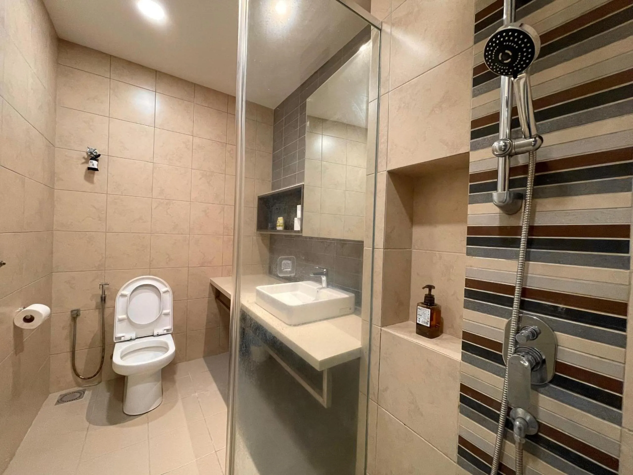 The Robertson-Bukit Bintang by PILLOWTALKS