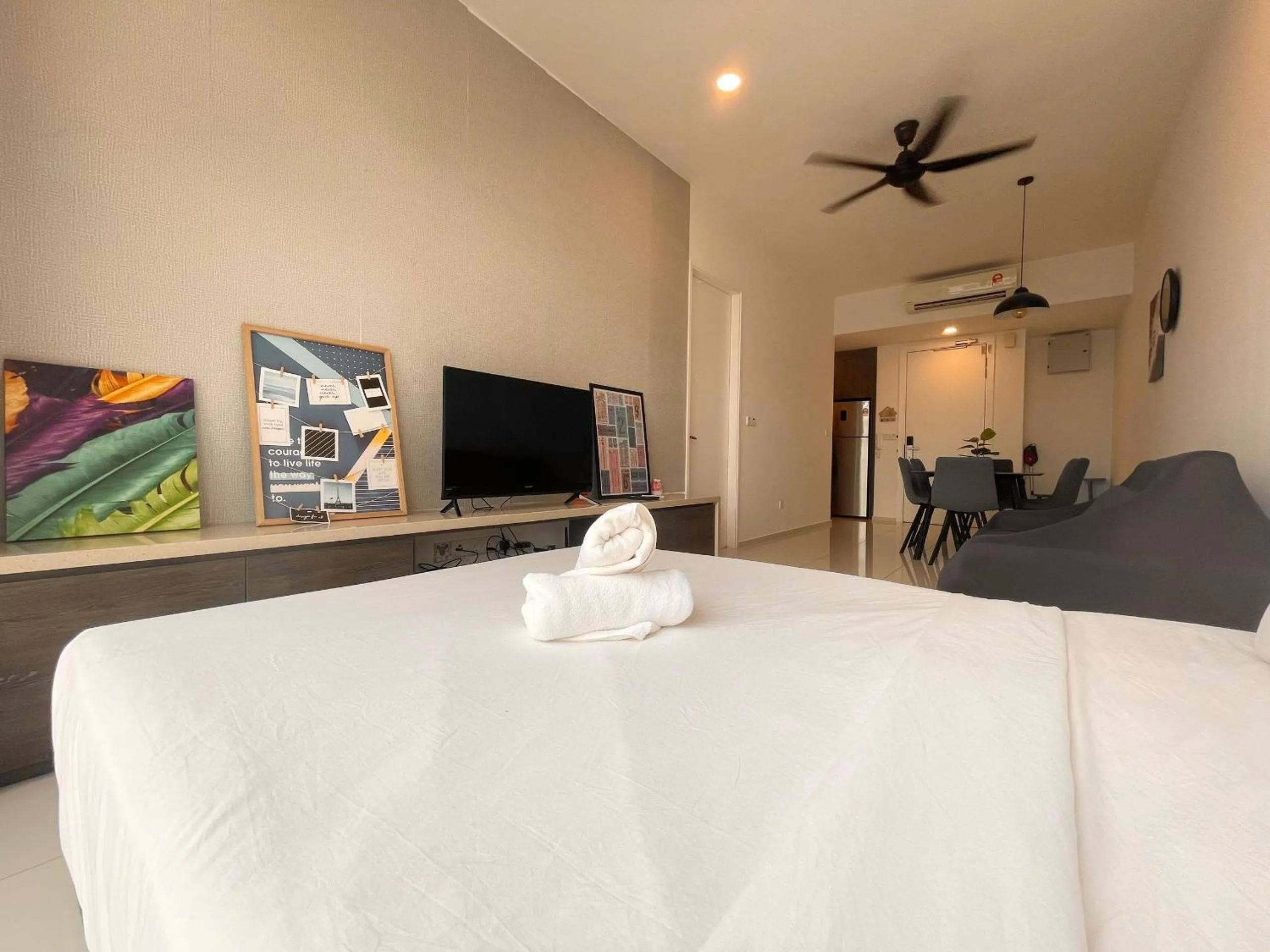 The Robertson-Bukit Bintang by PILLOWTALKS