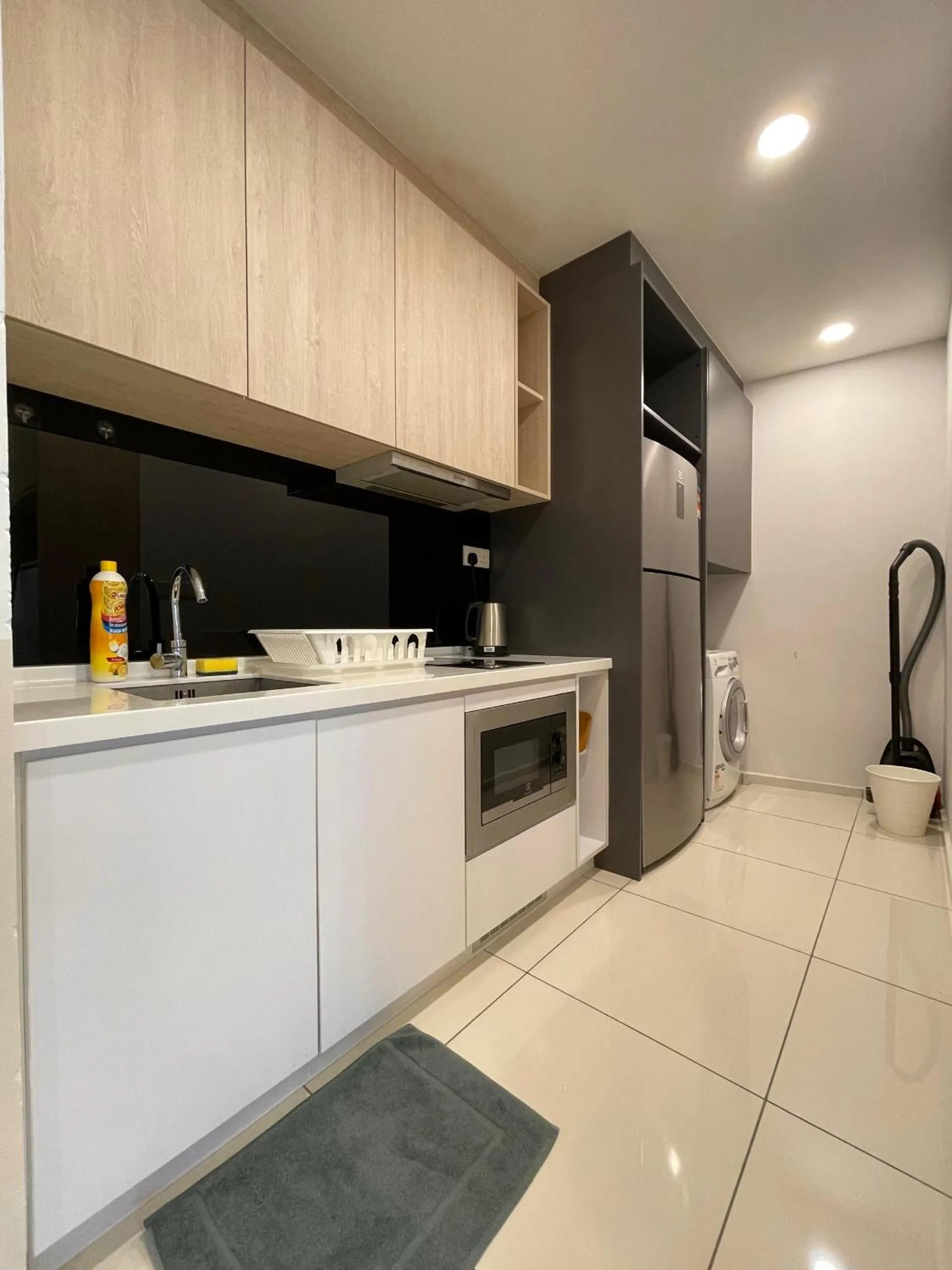 The Robertson-Bukit Bintang by PILLOWTALKS