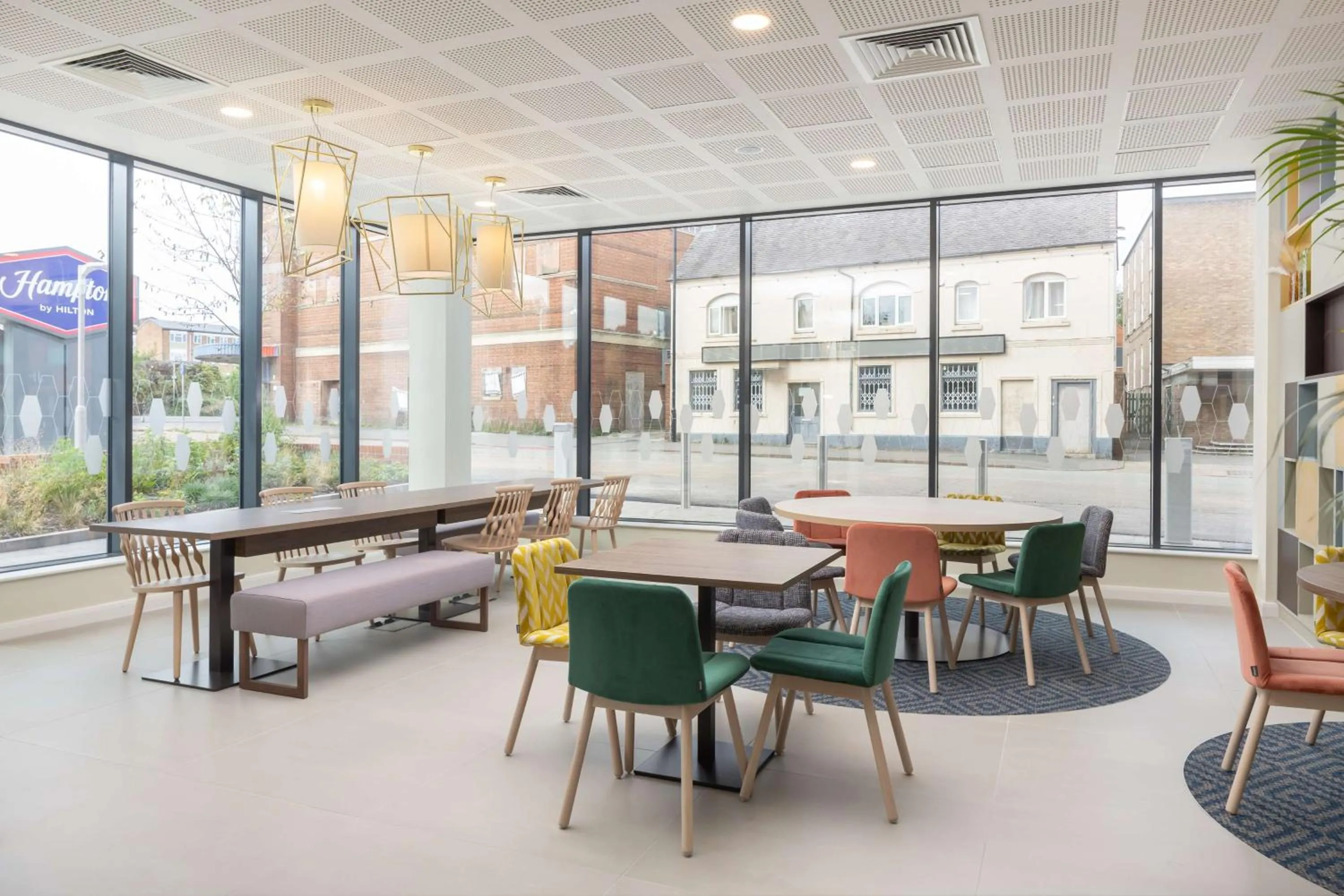 Lobby or reception in Hampton By Hilton Nuneaton