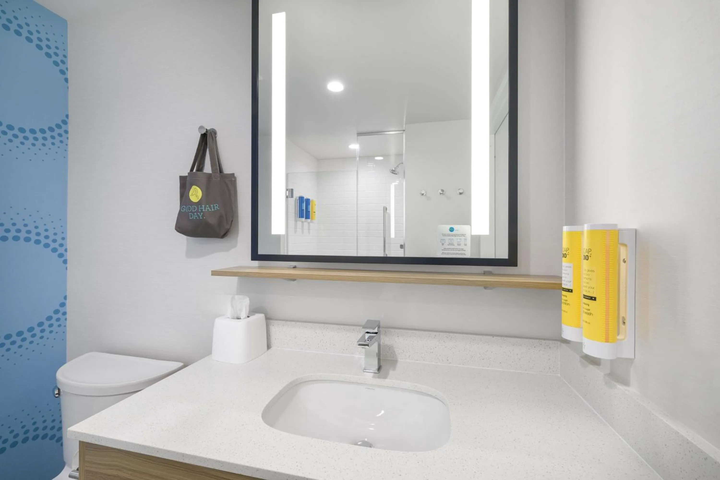 Bathroom in Tru by Hilton Norco Eastvale