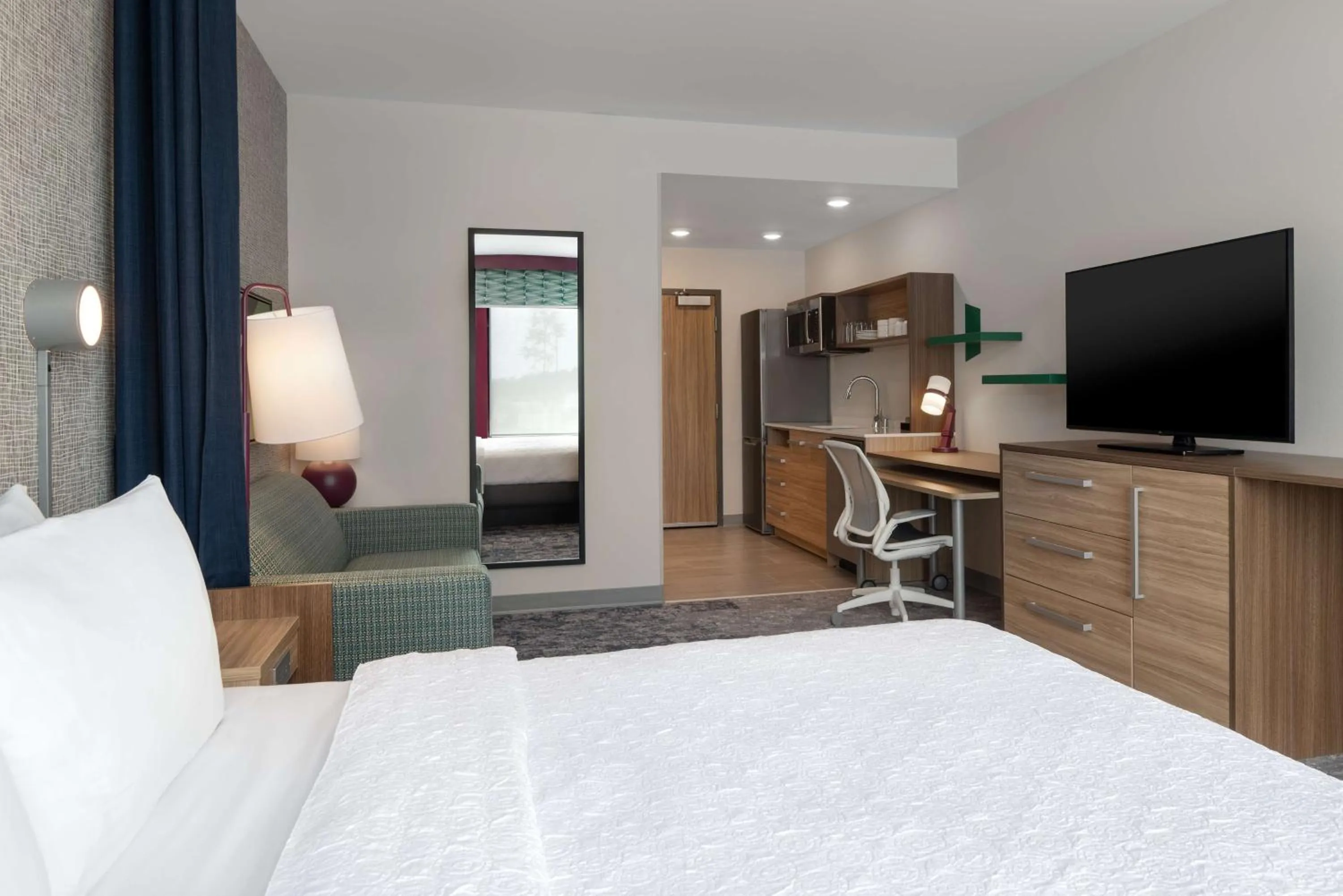 Bed in Home2 Suites By Hilton Sheboygan