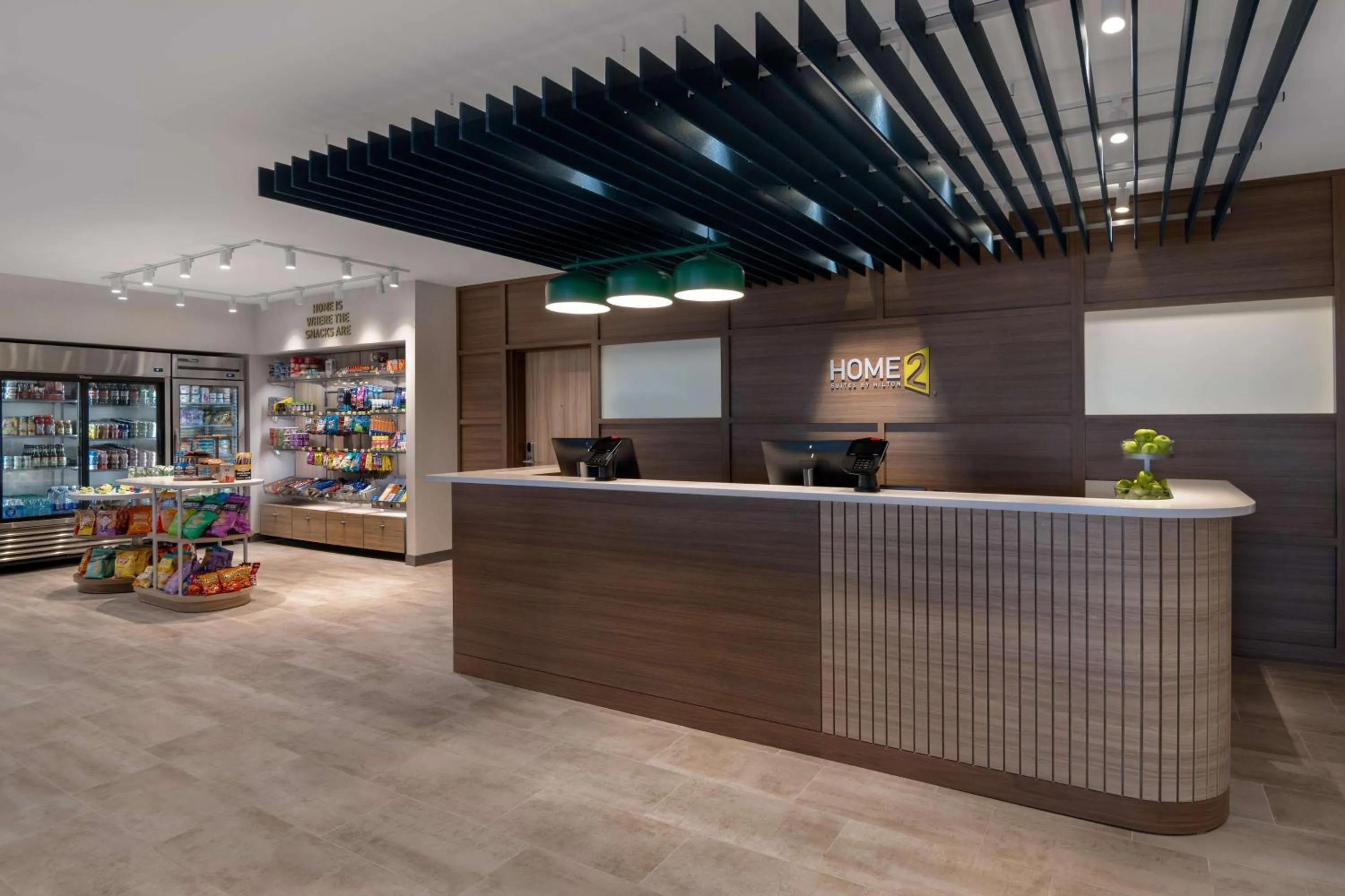 Lobby or reception in Home2 Suites By Hilton Sheboygan