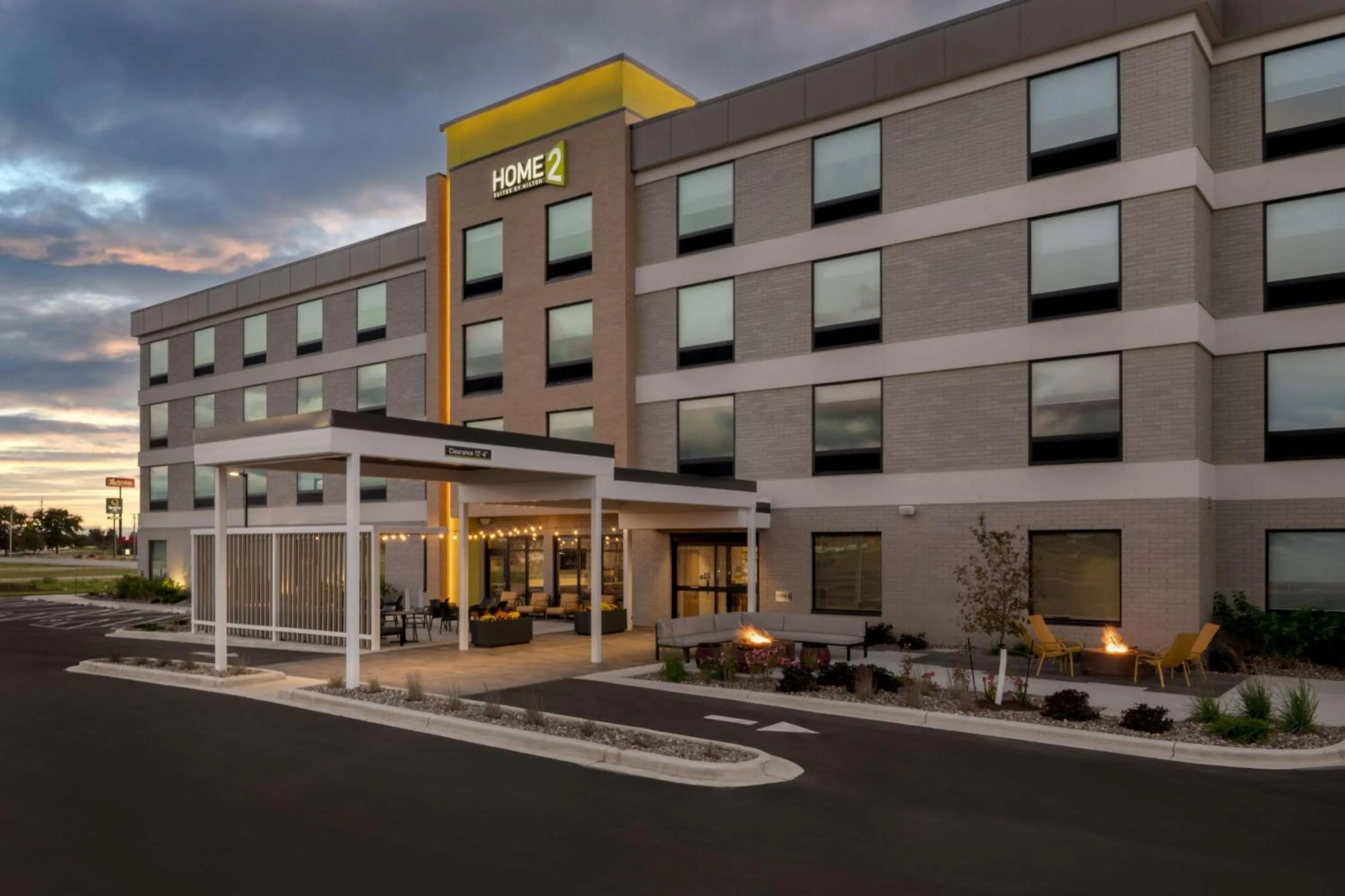 Property building in Home2 Suites By Hilton Sheboygan