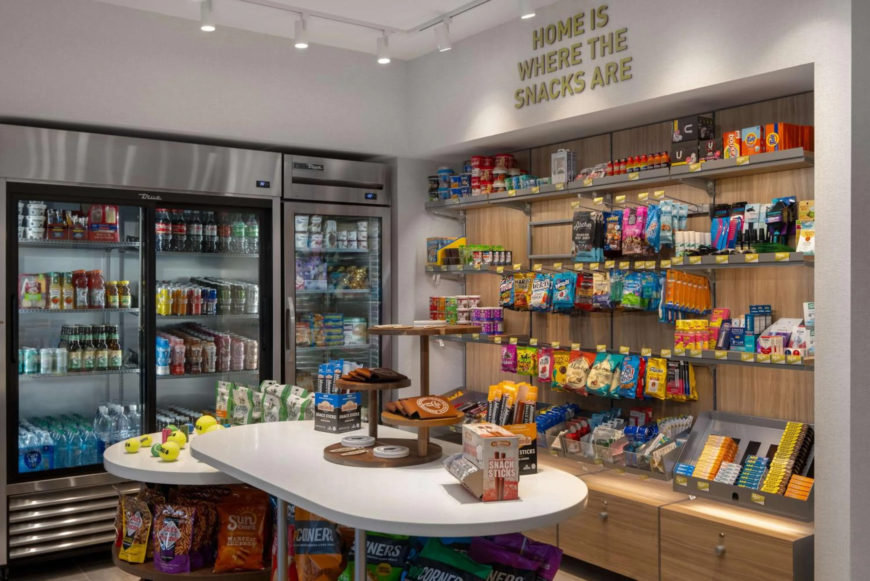 Restaurant/places to eat in Home2 Suites By Hilton Sheboygan