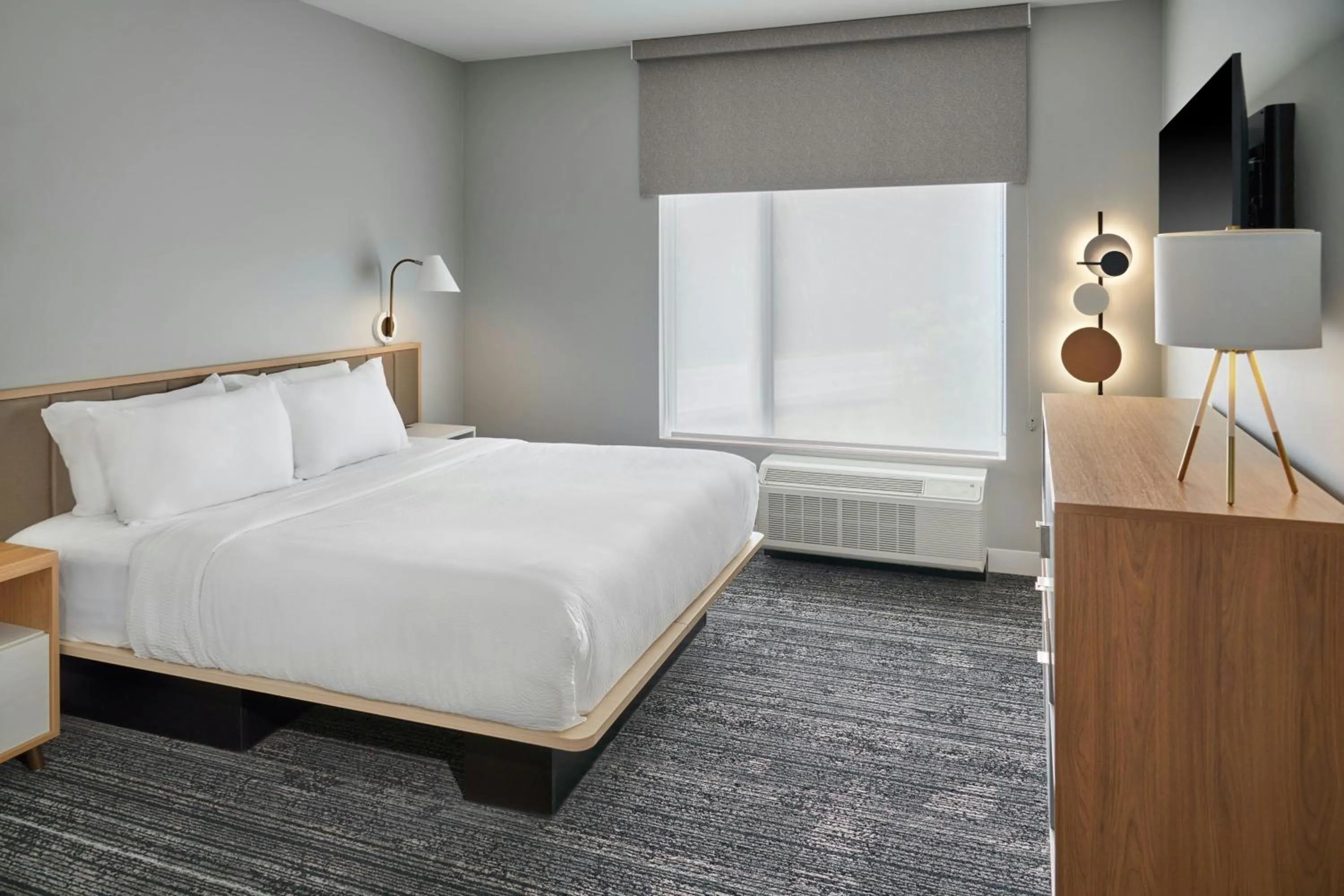 Bedroom, Bed in TownePlace Suites by Marriott Calhoun