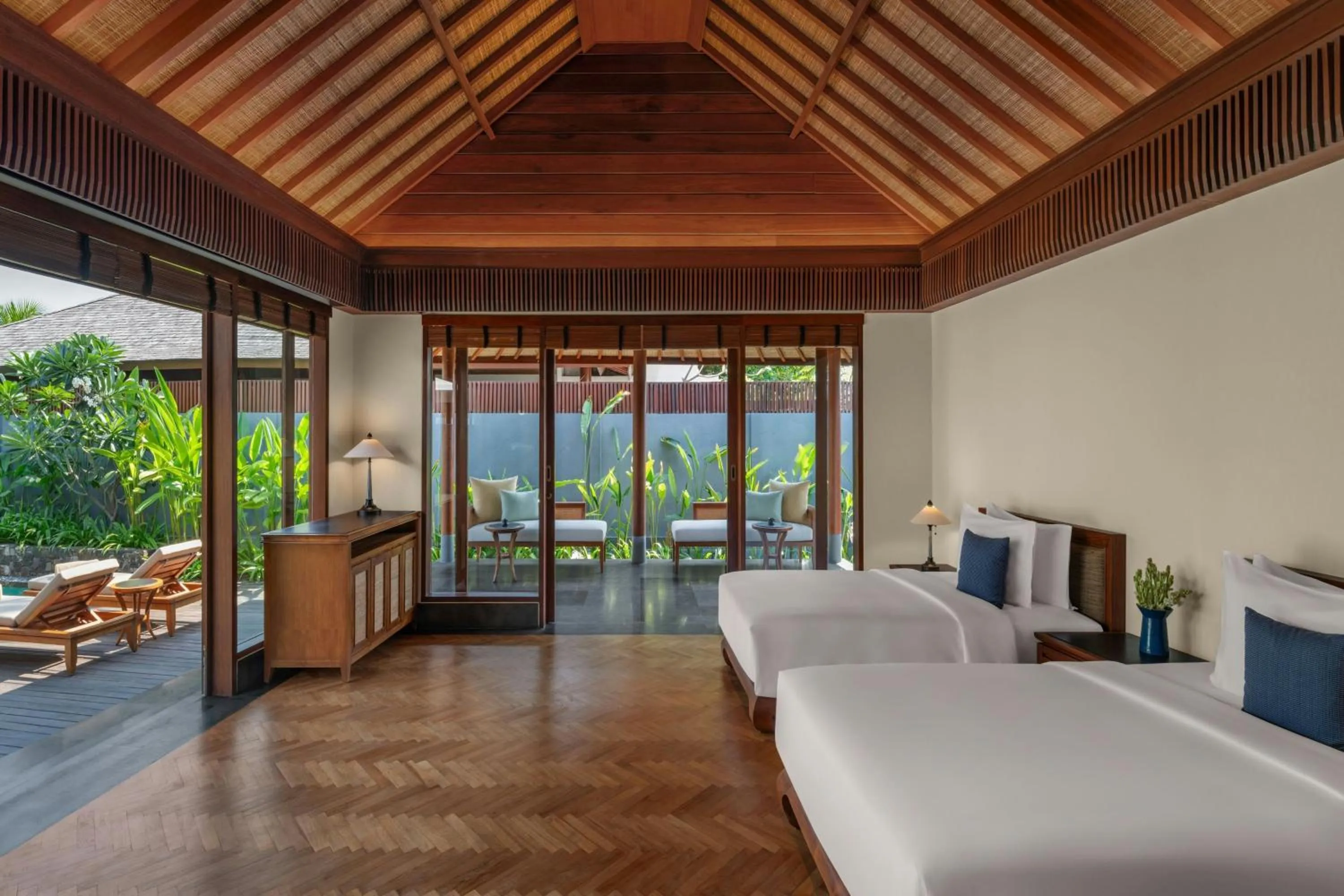 Bedroom, Bed in The Sira, a Luxury Collection Resort and Spa, Lombok
