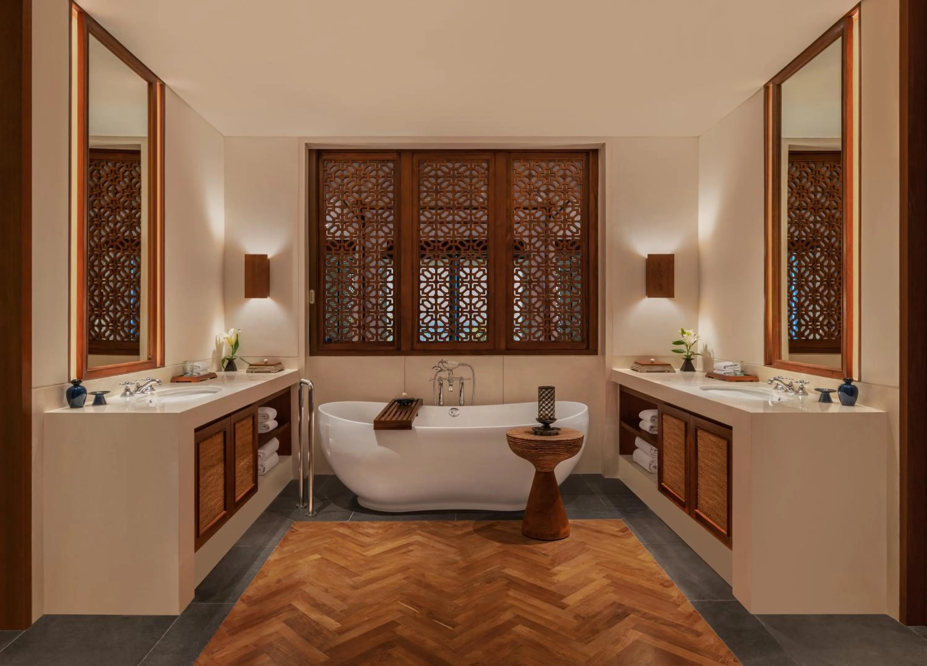 Bathroom, Bed in The Sira, a Luxury Collection Resort and Spa, Lombok