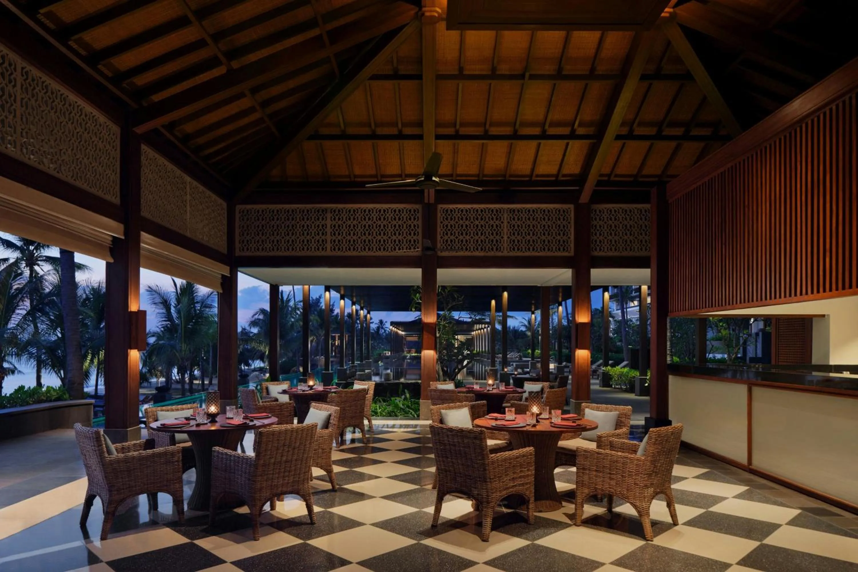 Restaurant/places to eat in The Sira, a Luxury Collection Resort and Spa, Lombok