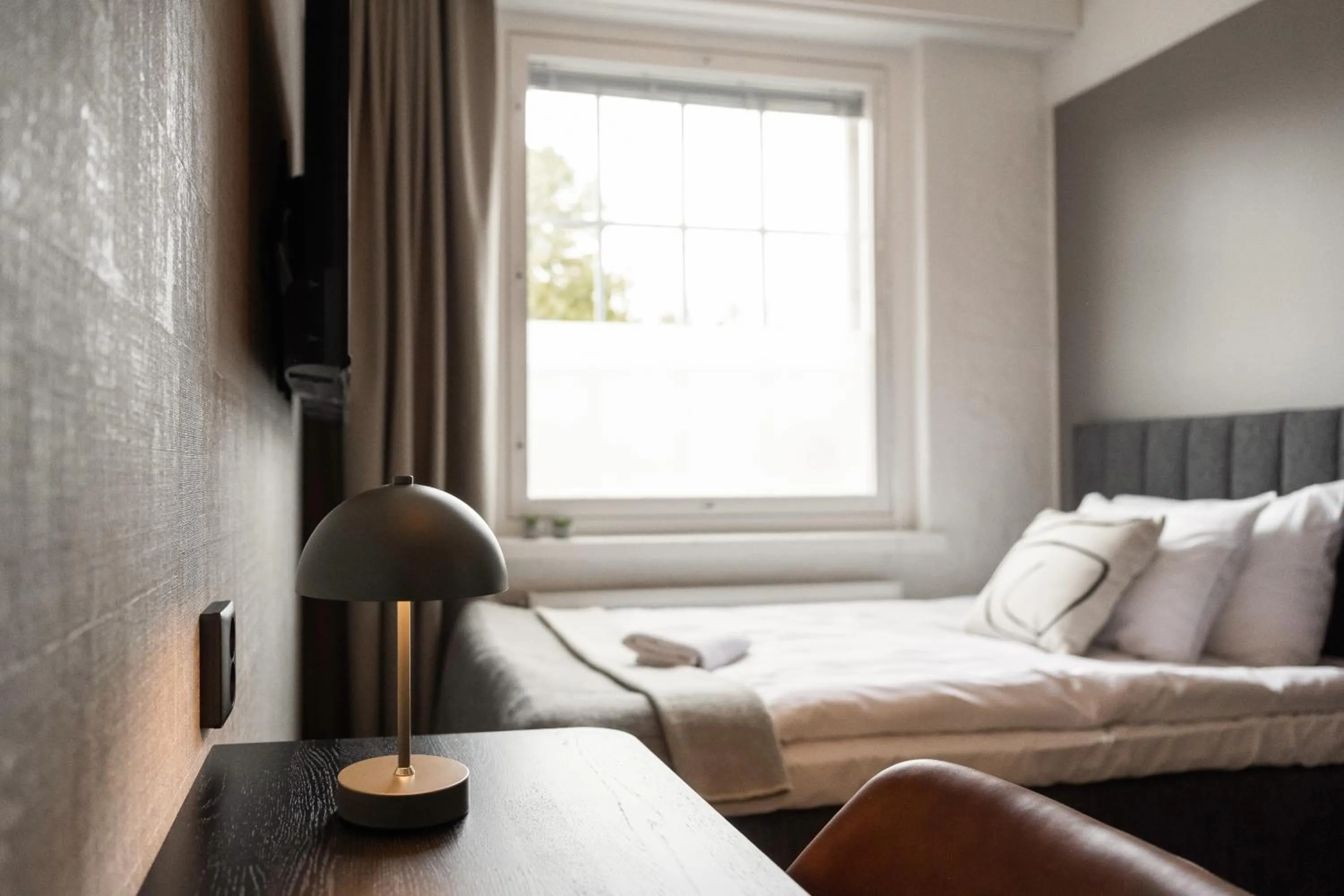 Bed in Frans & Frans - Hotel and Apartments by UHANDA