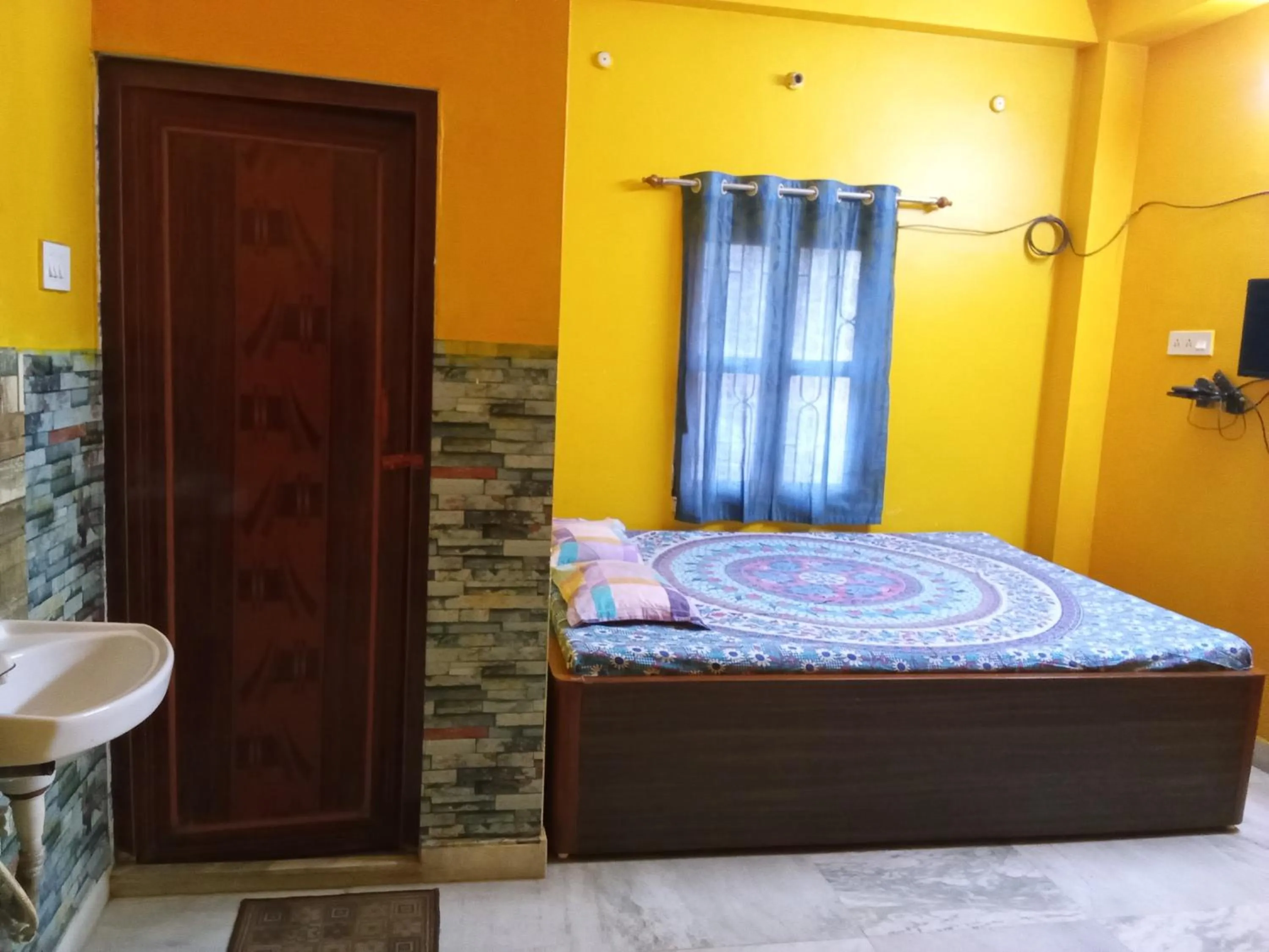 Bed in Amar priya guest house