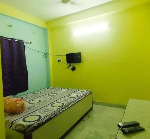 Bed in Amar priya guest house