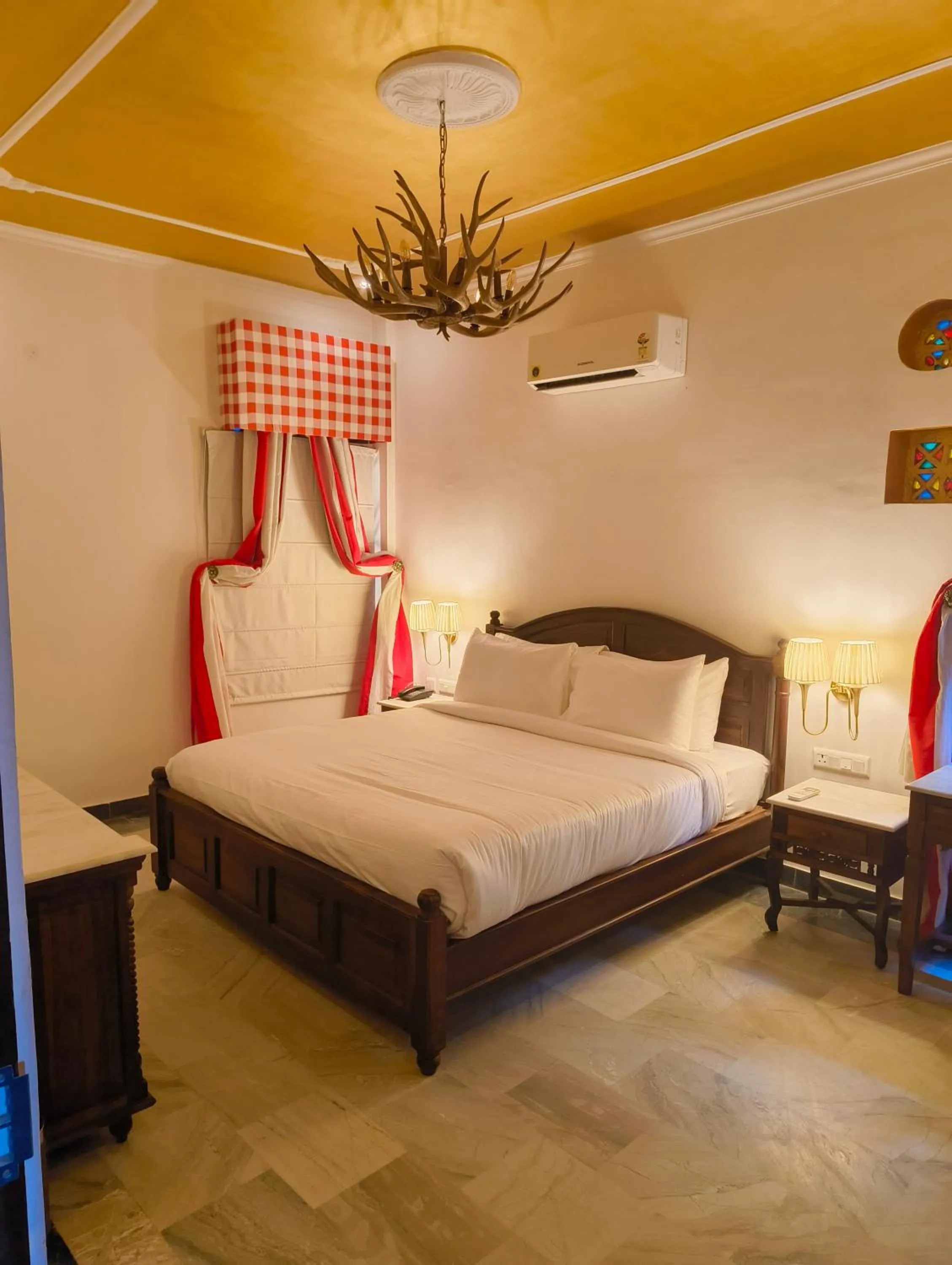 Photo of the whole room, Bed in Medieval Forts, Kalwar, Jaipur