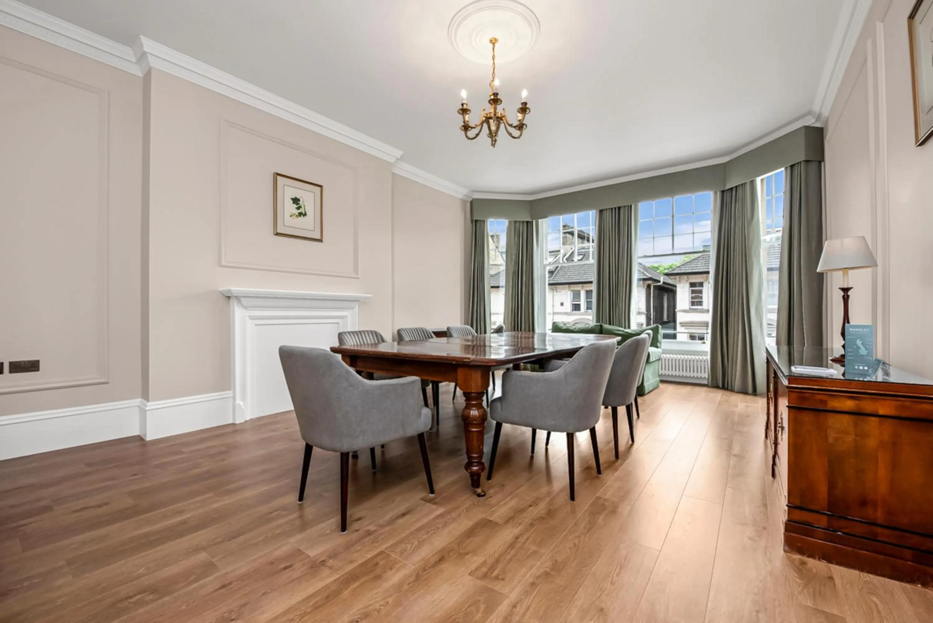 Dinner in No1 The Mansions By Mansley