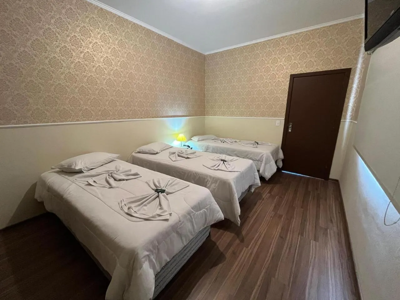 Bed in O Paturi - Village Hotel Proximo Aparecida