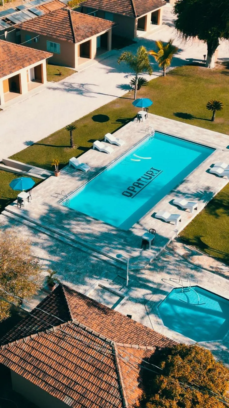 Property building in O Paturi - Village Hotel Proximo Aparecida