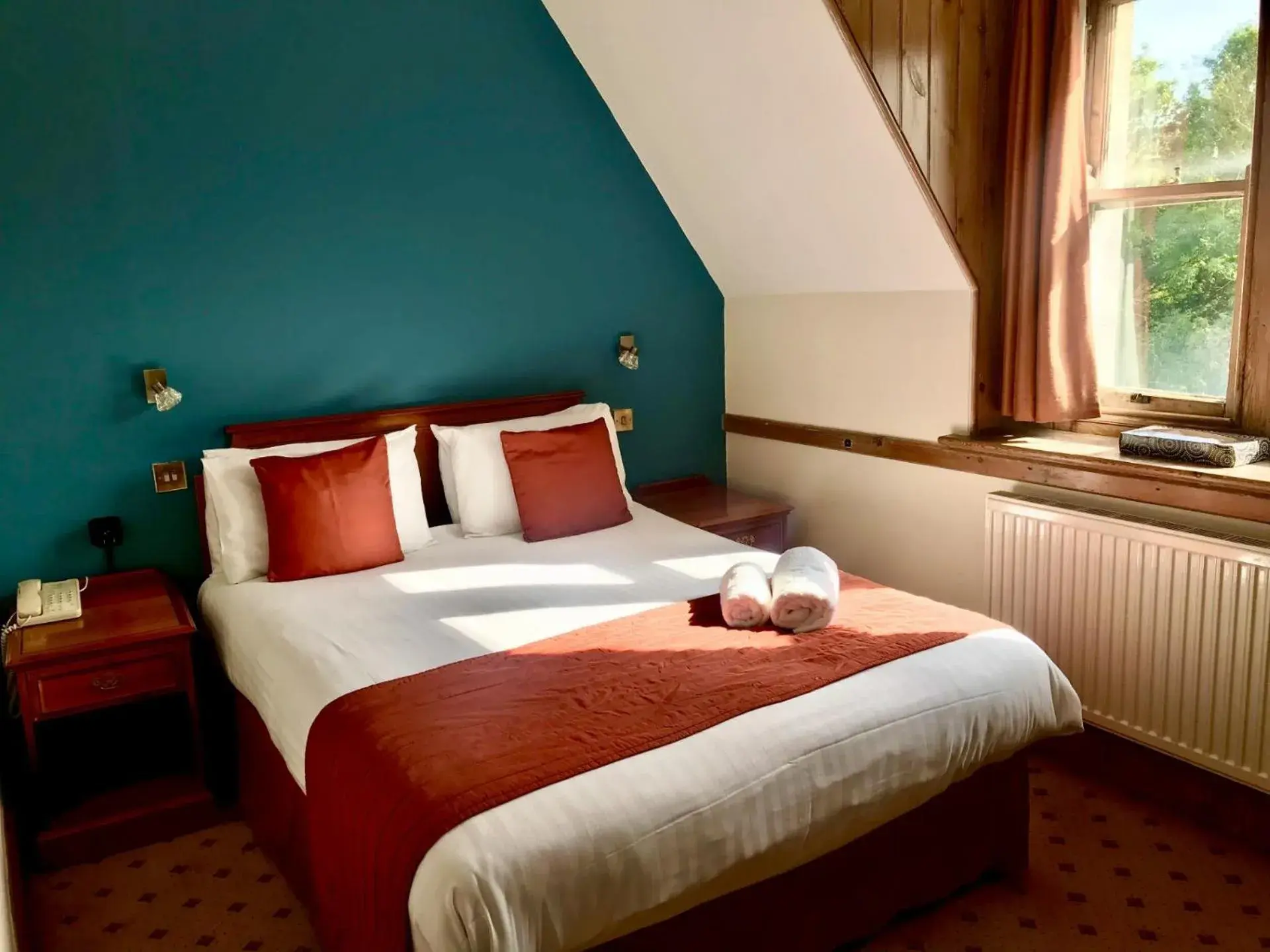 Classic Double Room with Sea View in Purbeck House Hotel & Louisa Lodge Classic Double Room with Sea View in Purbeck House Hotel & Louisa Lodge