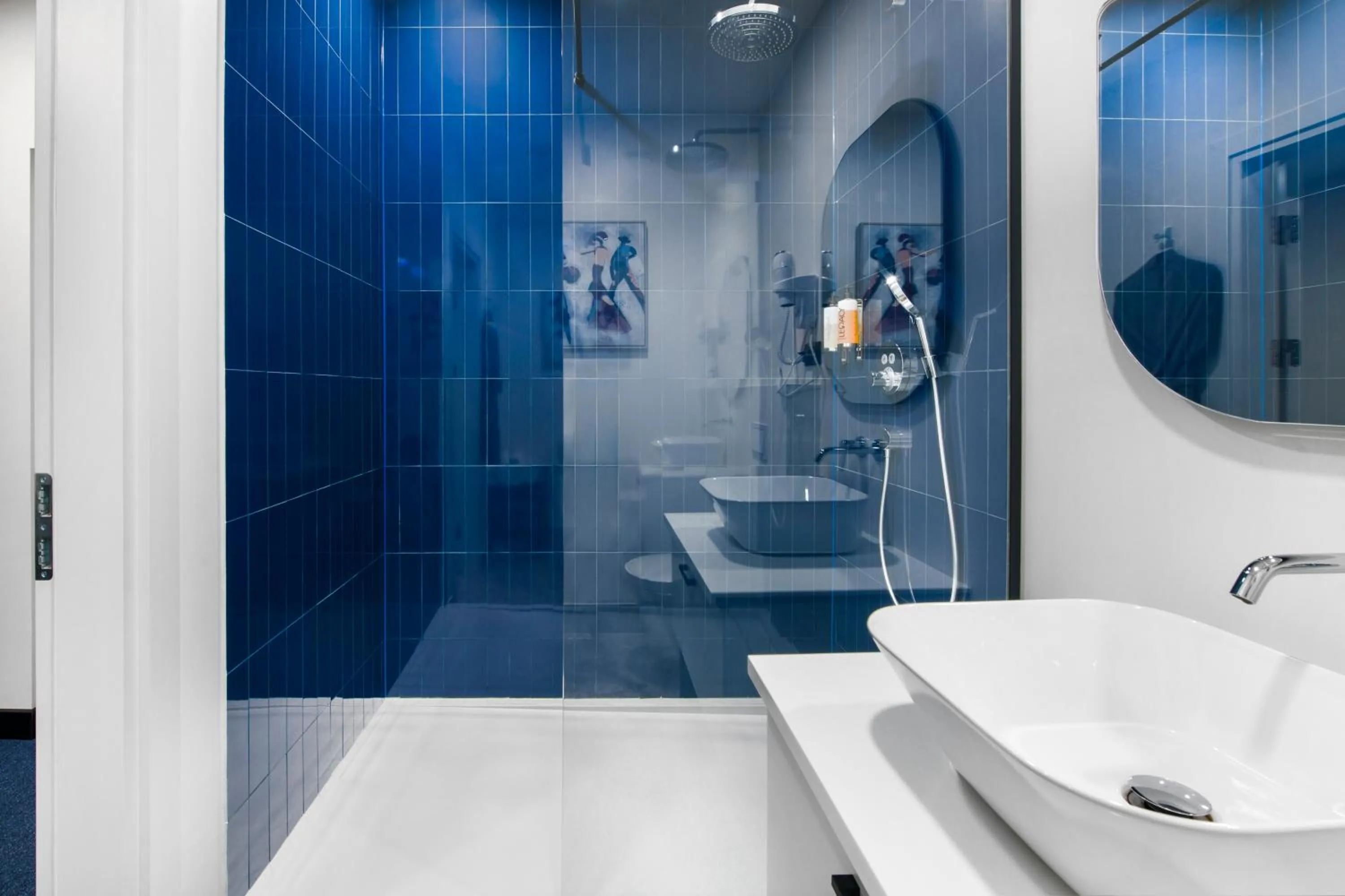 Shower in Kepler Club Riga Airport Hotel - Landside Public Area