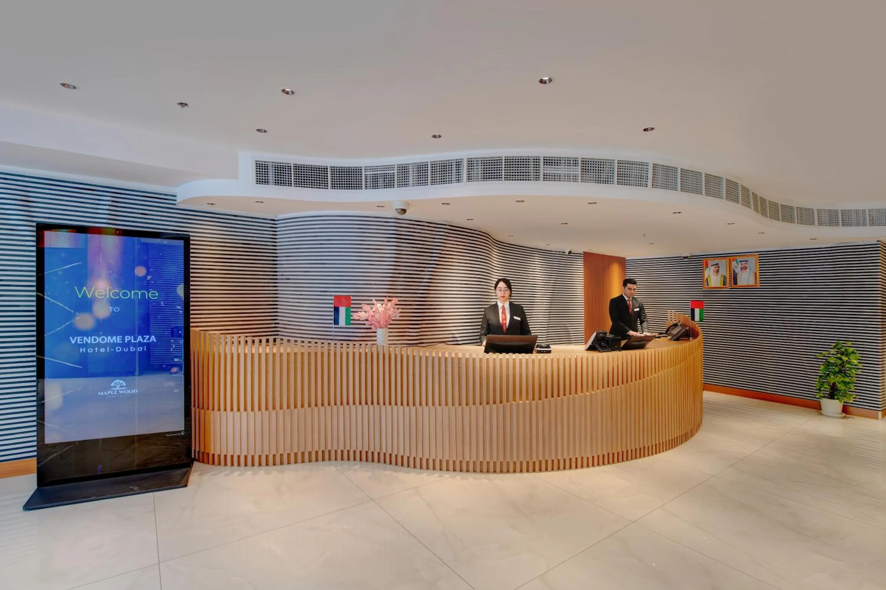 Lobby or reception in Vendome Plaza Hotel