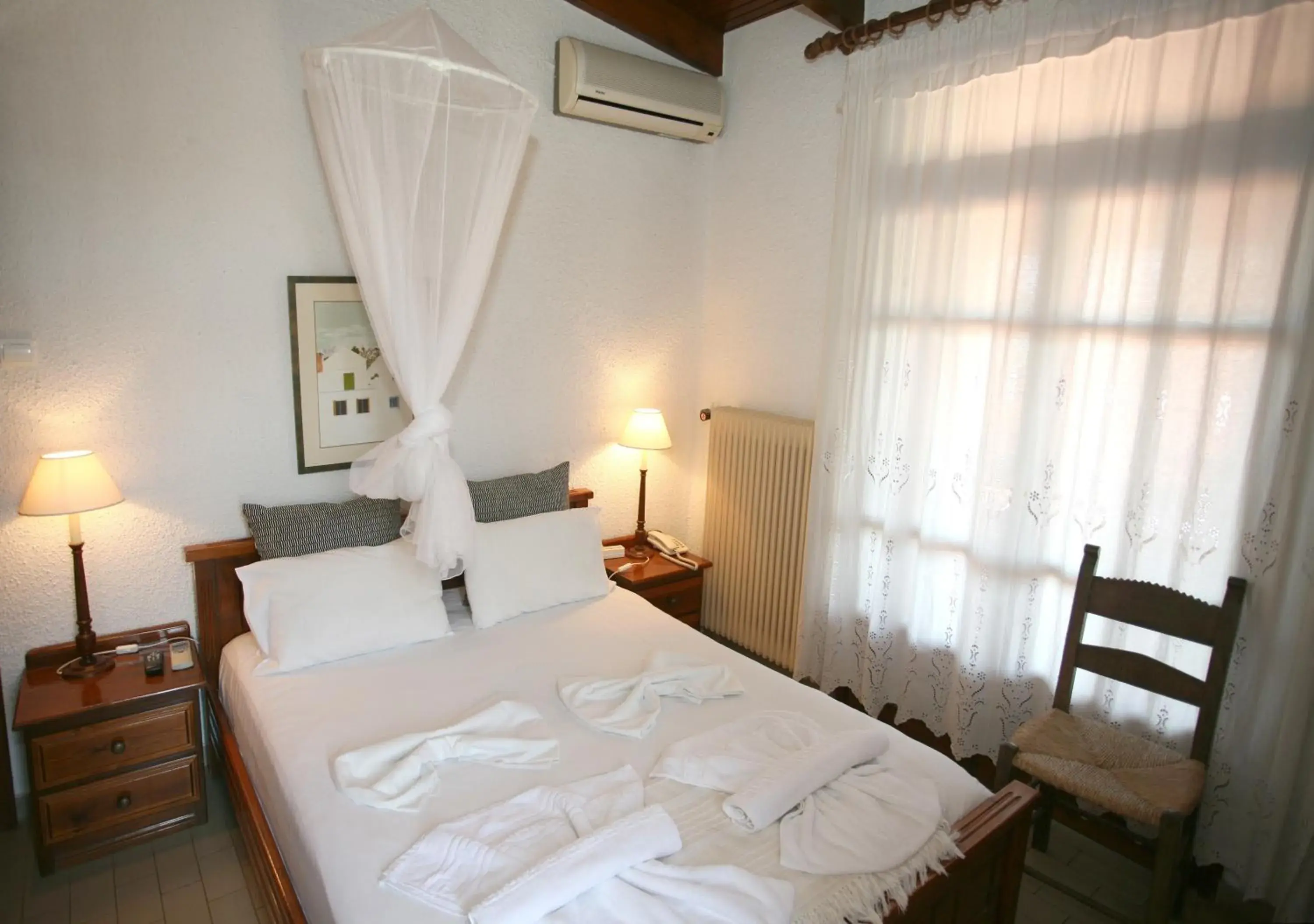 One-Bedroom Apartment with Loft - single occupancy in Proimos Maisonnettes One-Bedroom Apartment with Loft - single occupancy in Proimos Maisonnettes