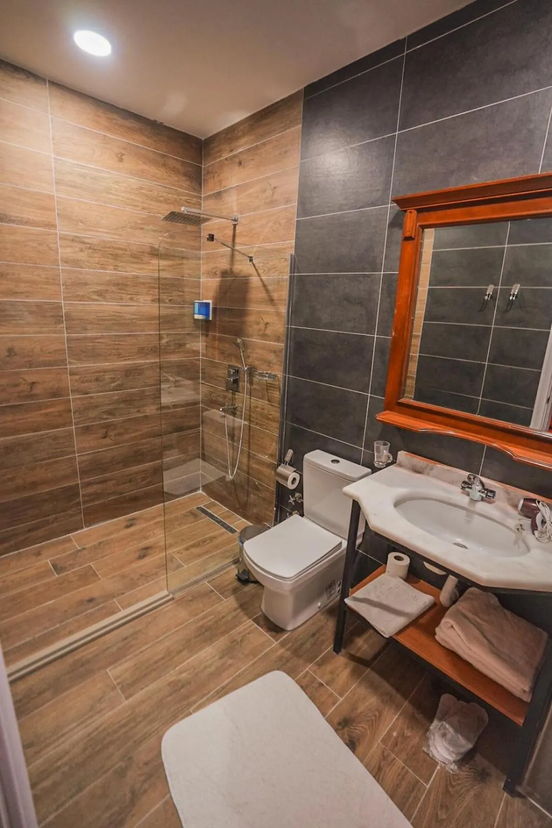 Bathroom in Aria Palace Taksim